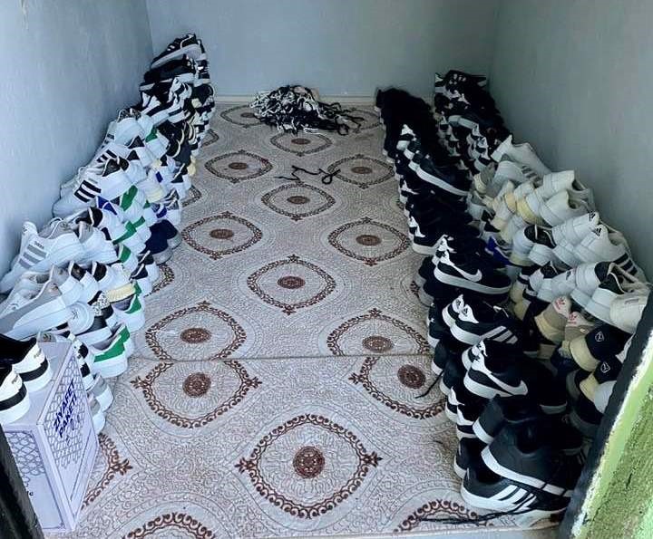 Hisarcık’ta fedakâr imam kapı kapı dolaşıp ihtiyaç sahiplerine yardım ulaştırıyor
