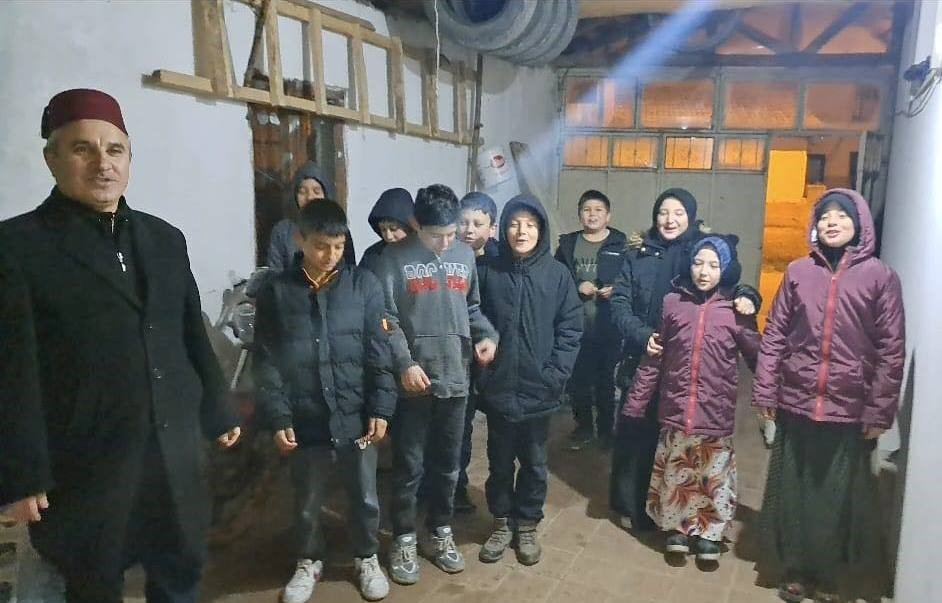 Hisarcık’ta Kur’an Kursu öğrencilerinden Küpecik geleneği
