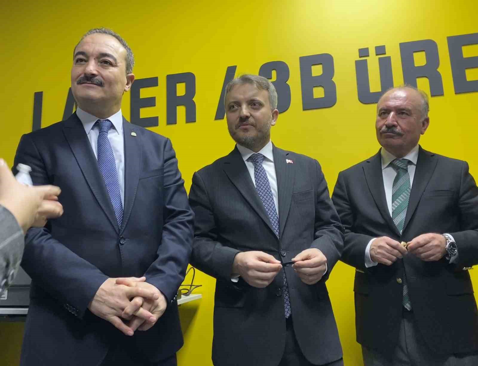 Hitit Üniversitesi Milli Teknoloji Atölyesi törenle kaplarını öğrencilere açtı
