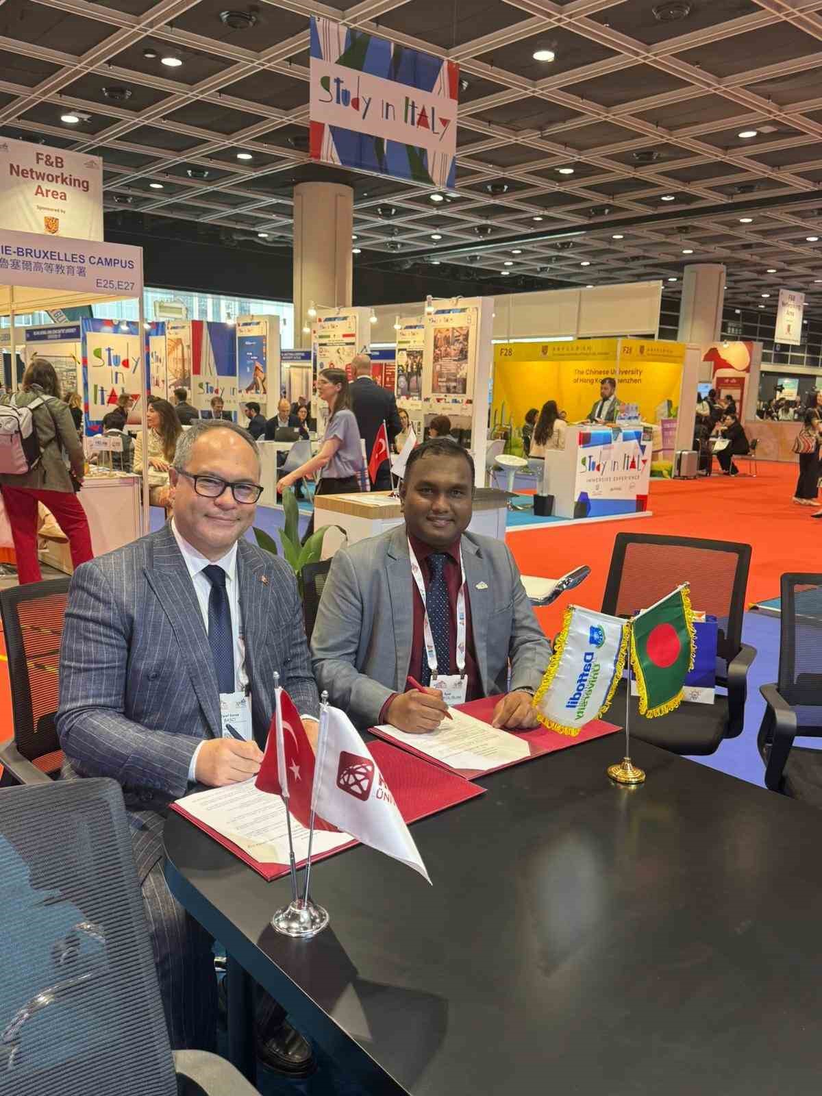 Hitit Üniversitesi, uluslararası iş birliği ağını genişletiyor
