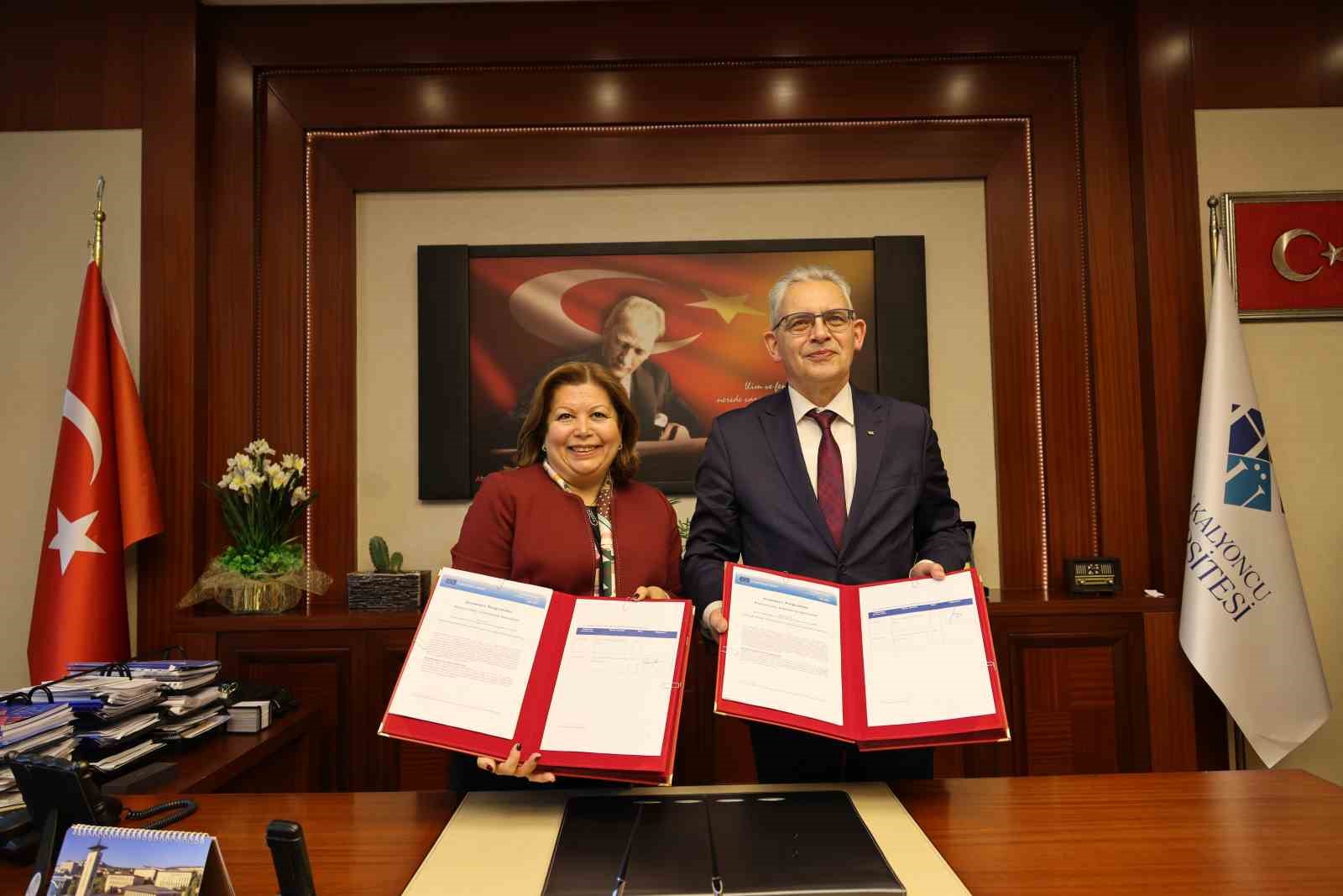 HKÜ Polonya Zielona Gra Üniversitesi ile "iyi niyet anlaşması" imzaladı
