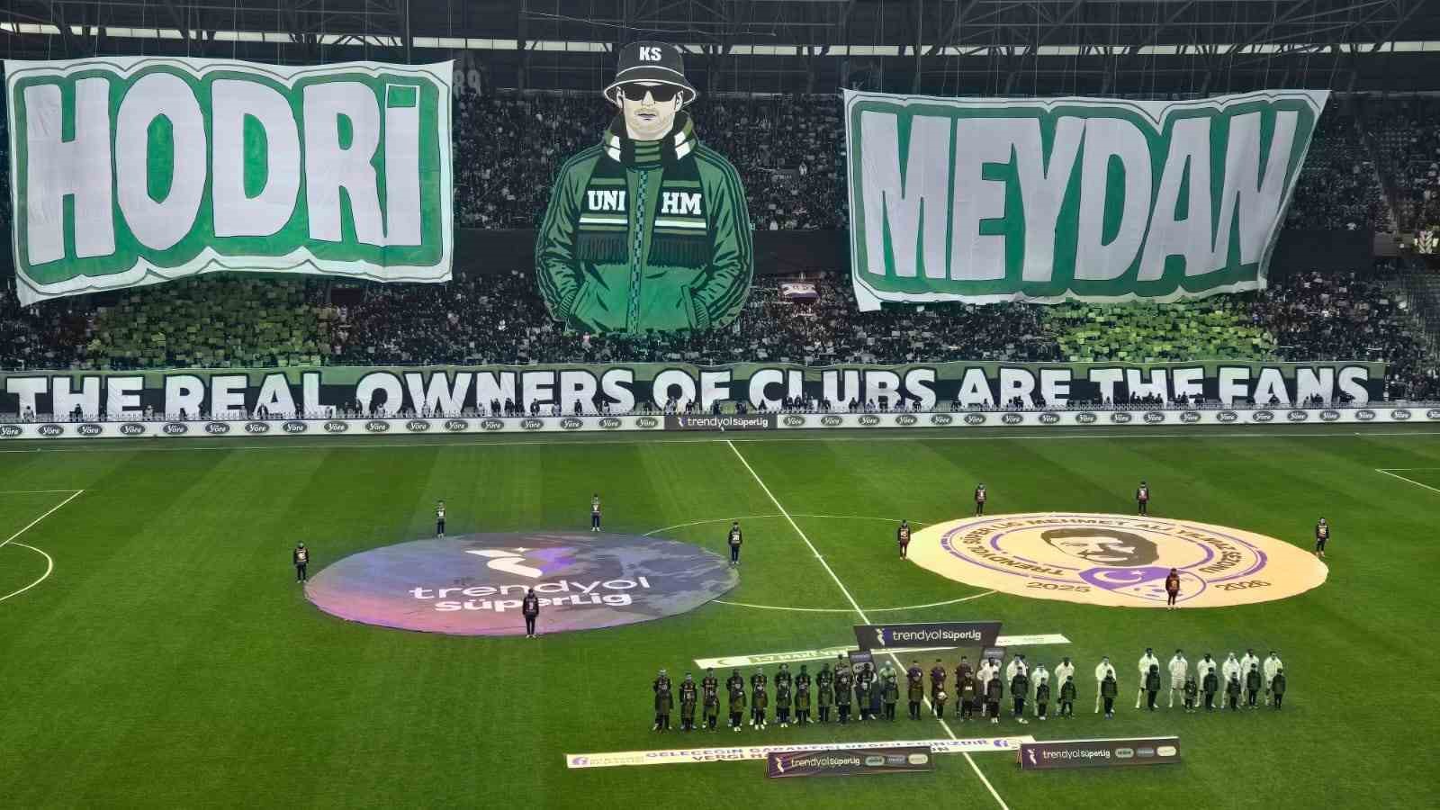 Hodri Meydan’dan Beşiktaş maçına özel koreografi
