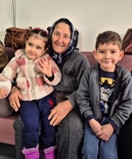 Honazlı gençlerden Yaşlılar Haftasında anlamlı ziyaret
Honazlı gençlerden Yaşlılar Haftasında anlamlı ziyaret