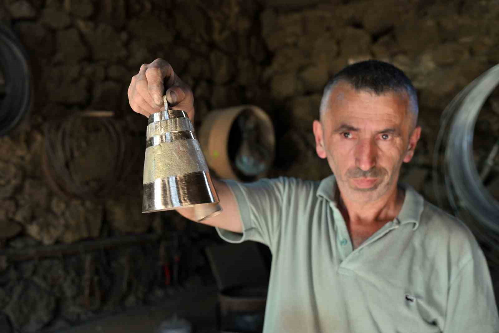 Hurda metalden sanata dönüşen ‘Kürtün zili’ için coğrafi işaret hamlesi
