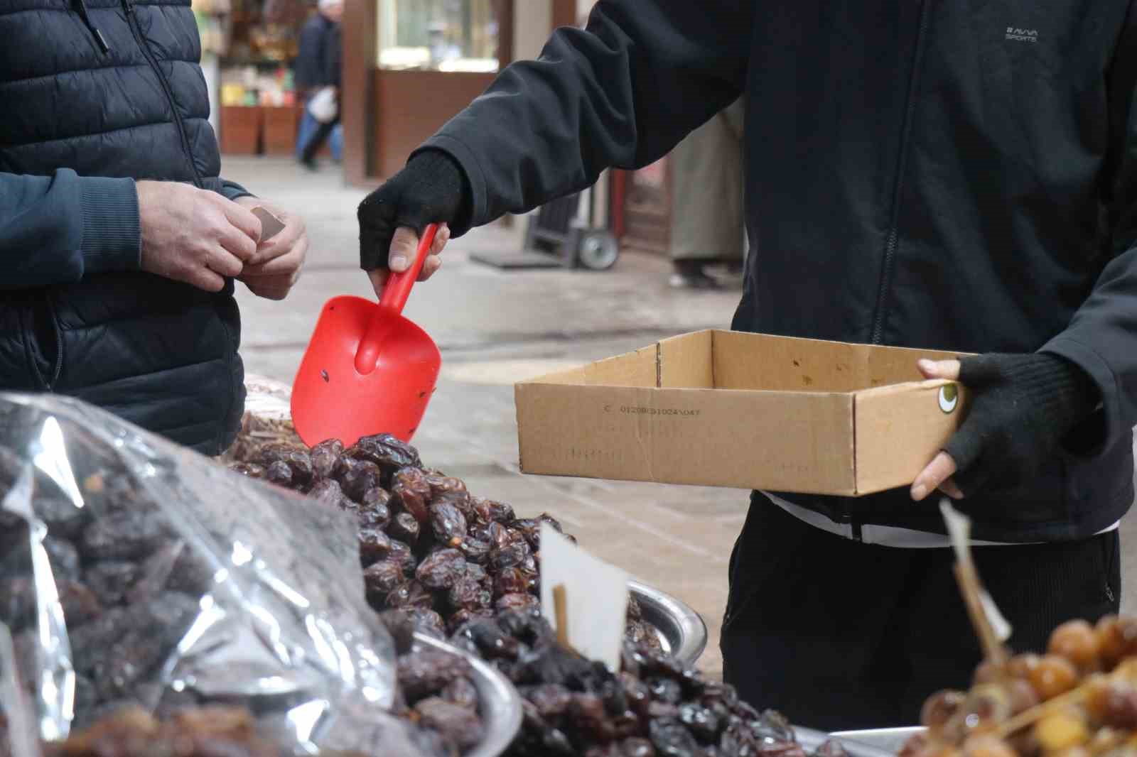 Hurma tezgahlarında ’İsrail’ hassasiyeti
