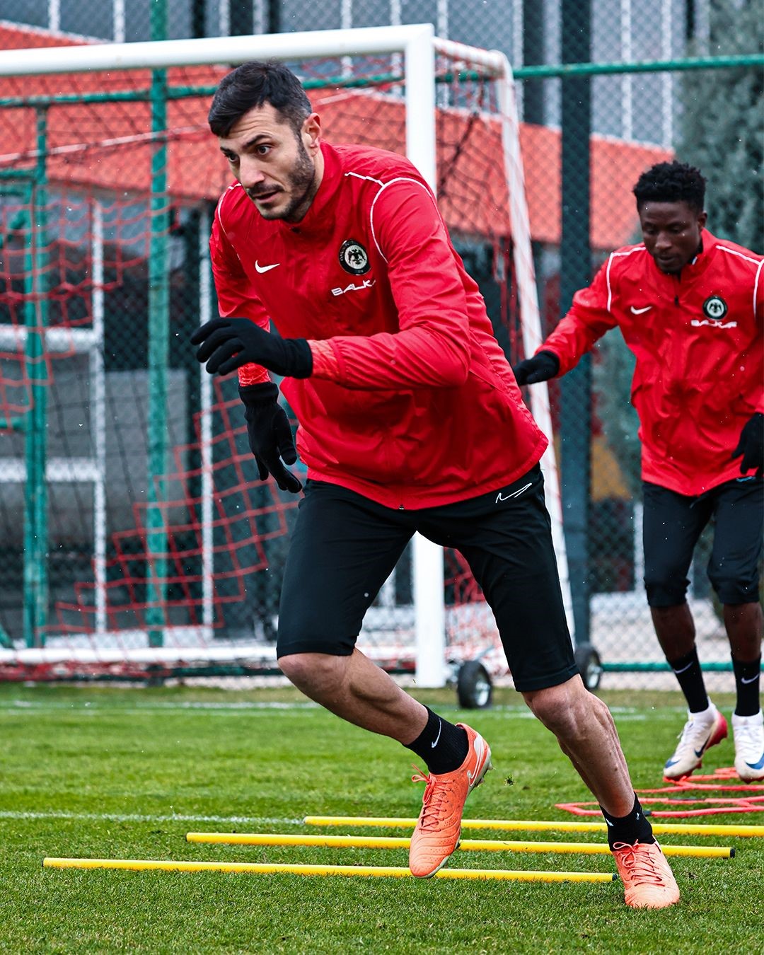 Hüseyin Eroğlu: "Deplasman, iç saha fark etmeden her maçı kazanmak için oynamak en önemli kriterimiz"
