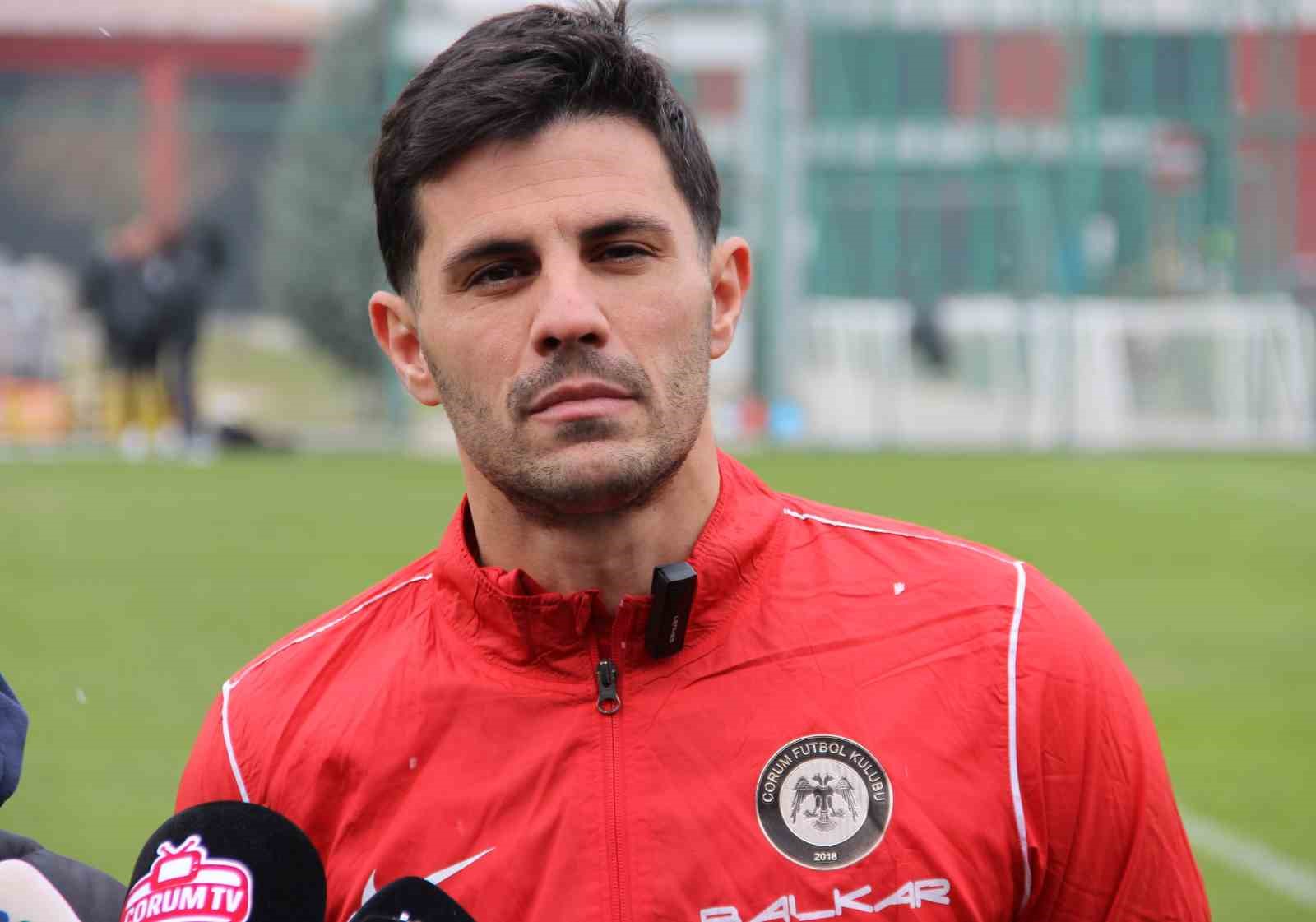 Hüseyin Eroğlu: "Deplasman, iç saha fark etmeden her maçı kazanmak için oynamak en önemli kriterimiz"
