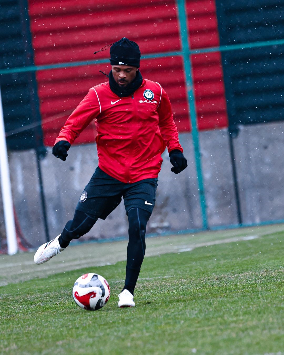 Hüseyin Eroğlu: "Deplasman, iç saha fark etmeden her maçı kazanmak için oynamak en önemli kriterimiz"
