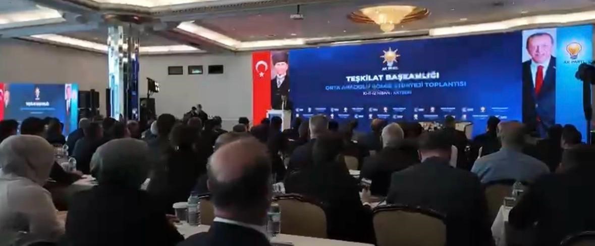 Hüseyin Okandan: "Cumhurbaşkanımız liderliğinde, kararlılıkla üretmeye devam edeceğiz"
