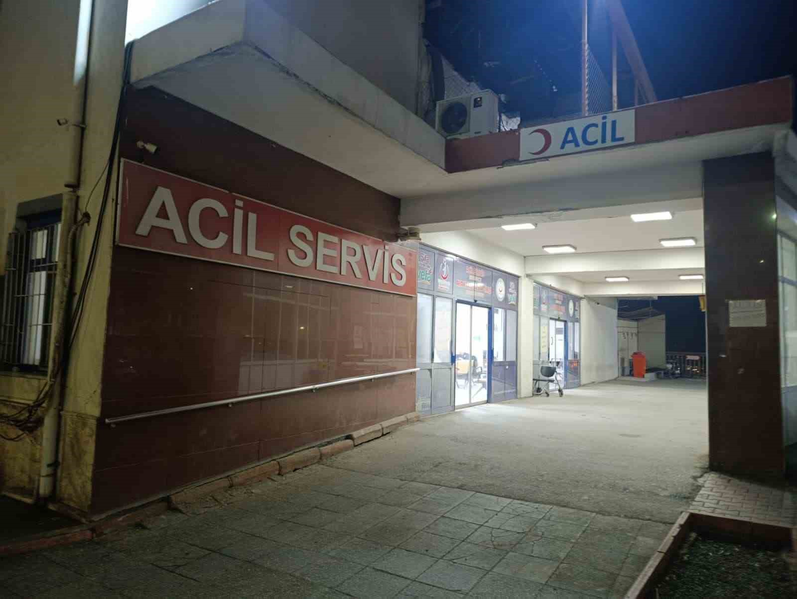 Husumetli olduğu kişileri silahla yaraladı: 3 yaralı
