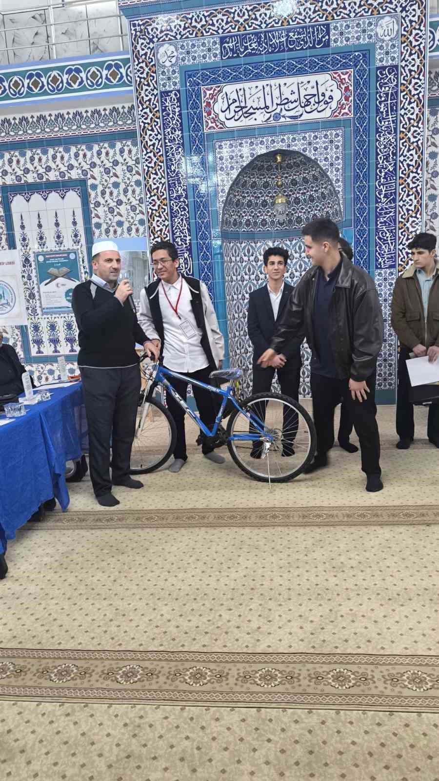 Hutbe Okuma Yarışması Aydın il birincisi Dilmaç oldu
