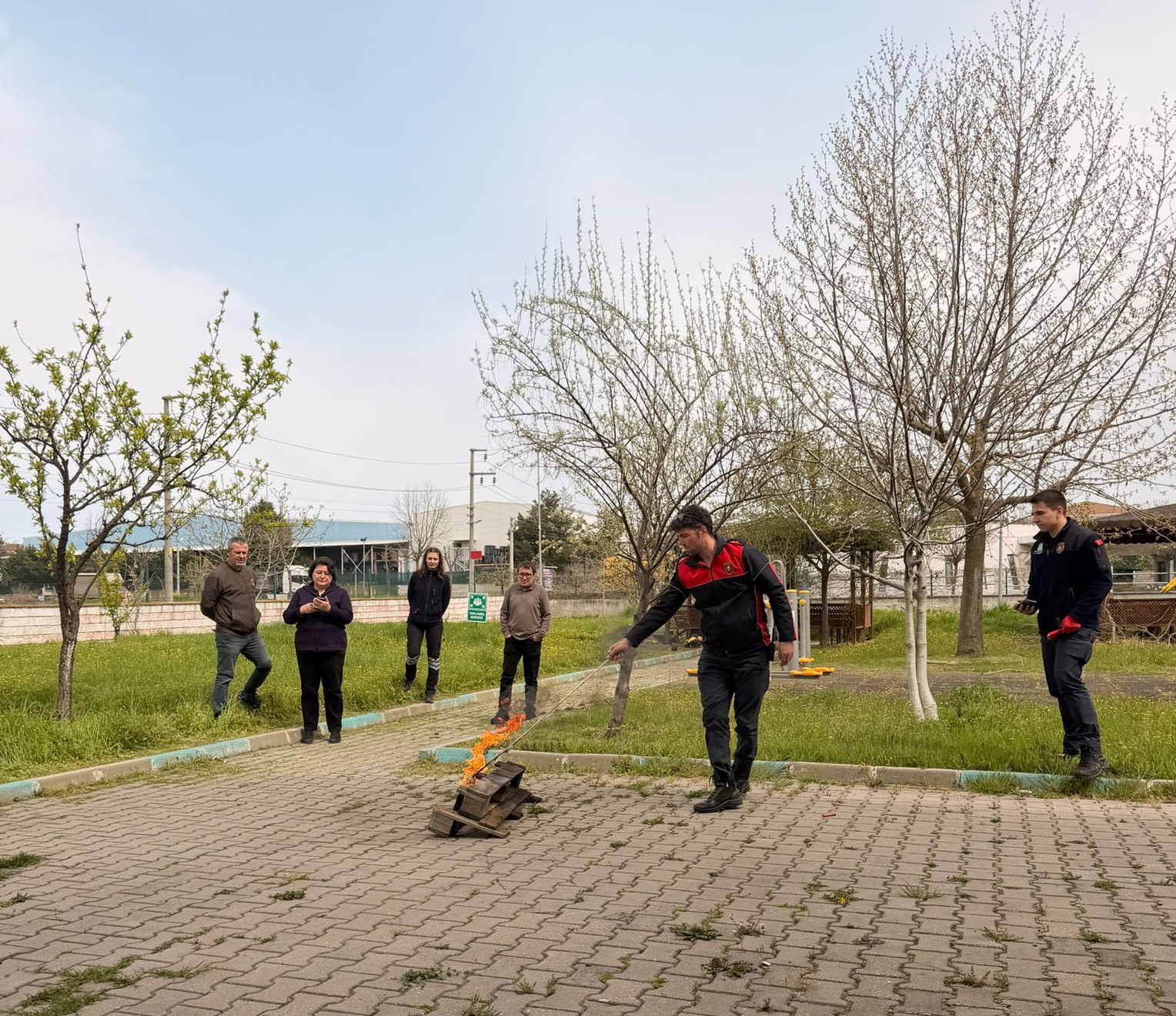 Huzurevinde yangın tatbikatı

