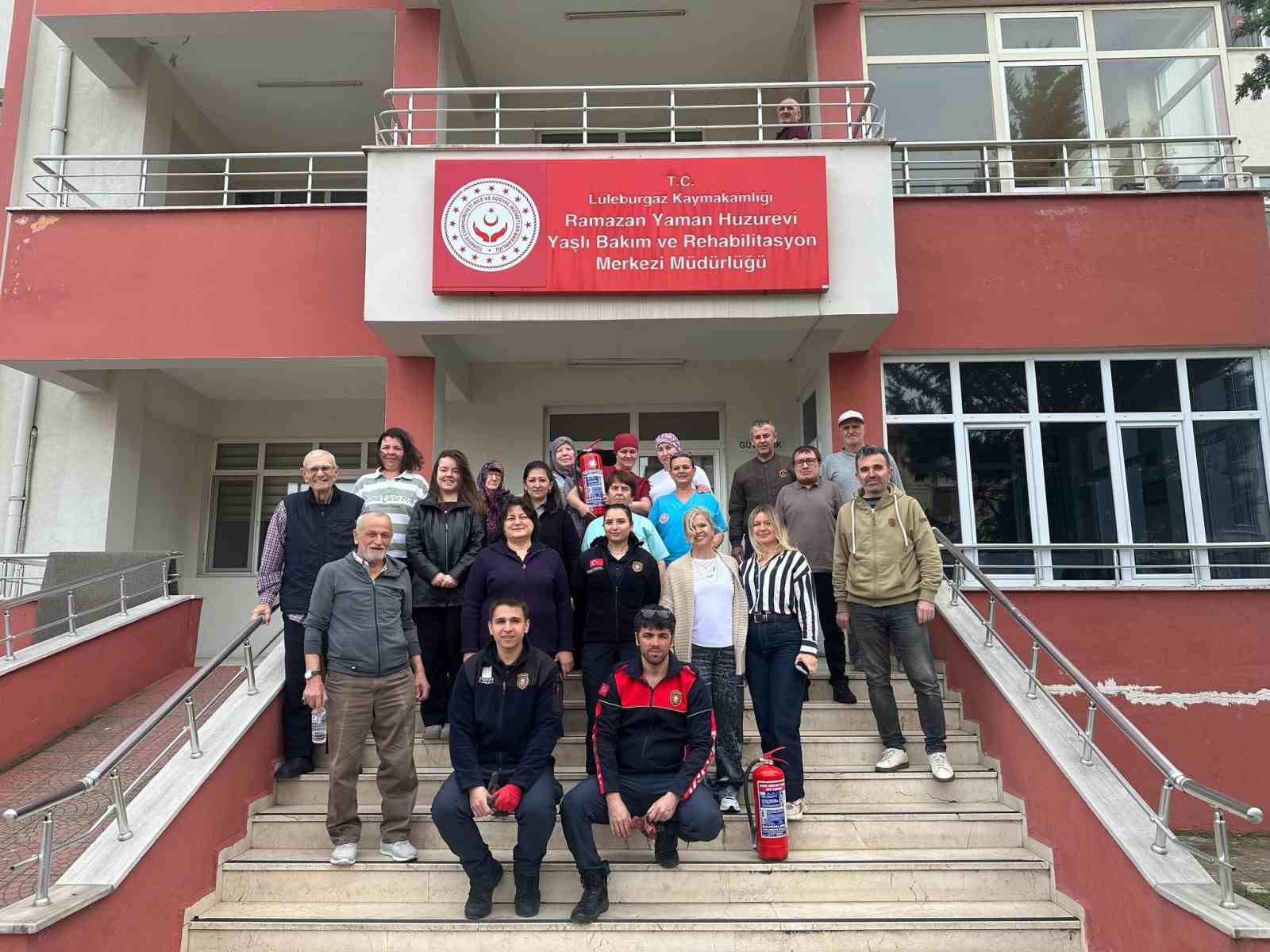 Huzurevinde yangın tatbikatı
