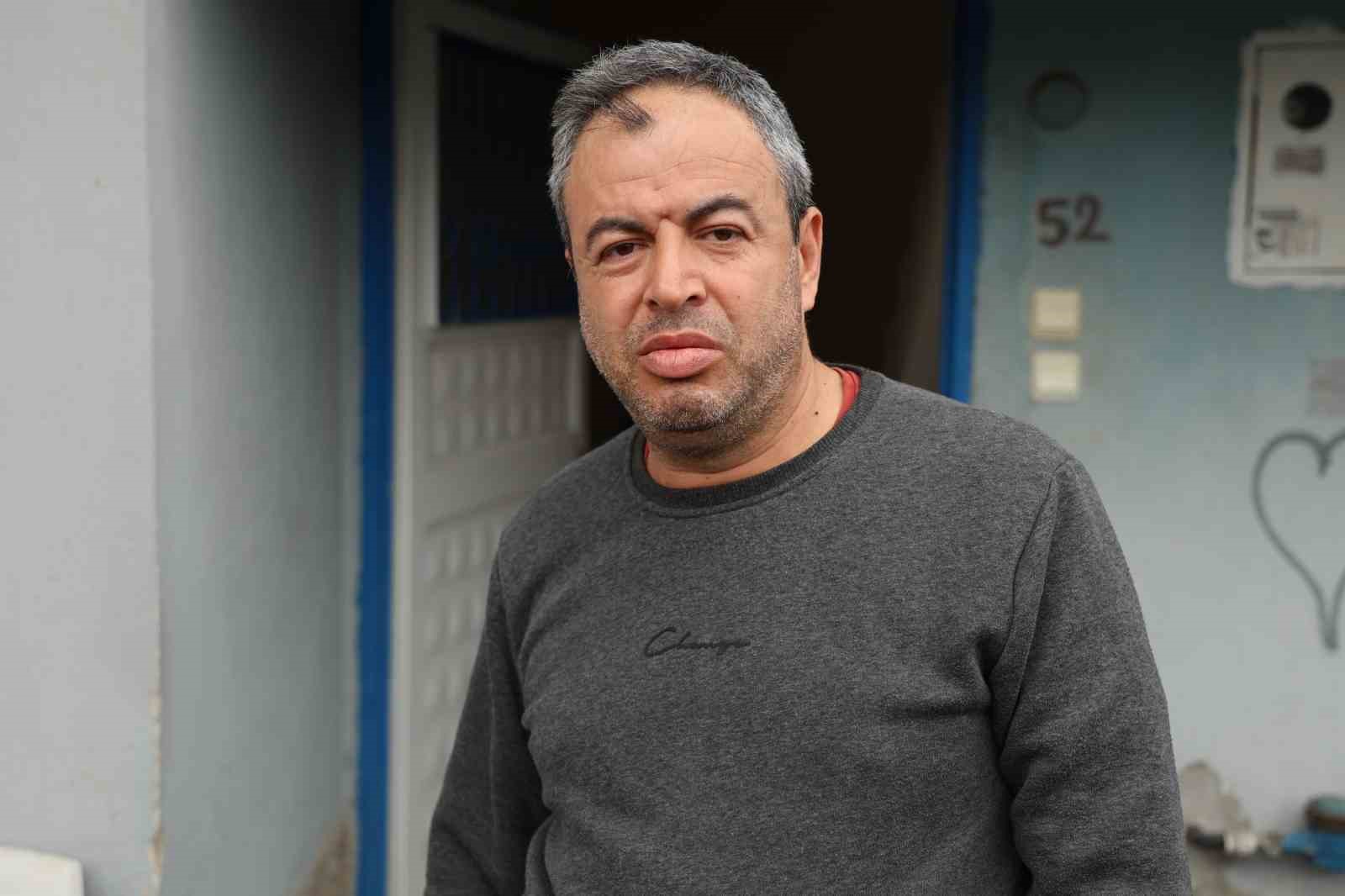 "IBAN" mağduru Özlem’in babası: "Kimse, kimseye IBAN’ını vermesin"
