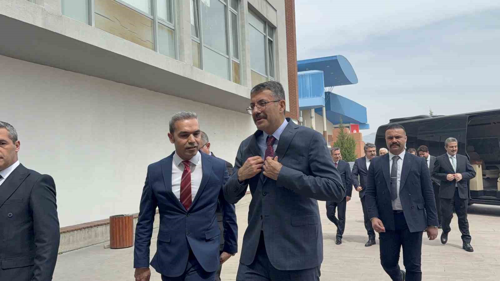 İçişleri Bakan Yardımcısı Çelik: "600 bin kolluk personeli gece gündüz demeden görevlerini ifa ediyor"
