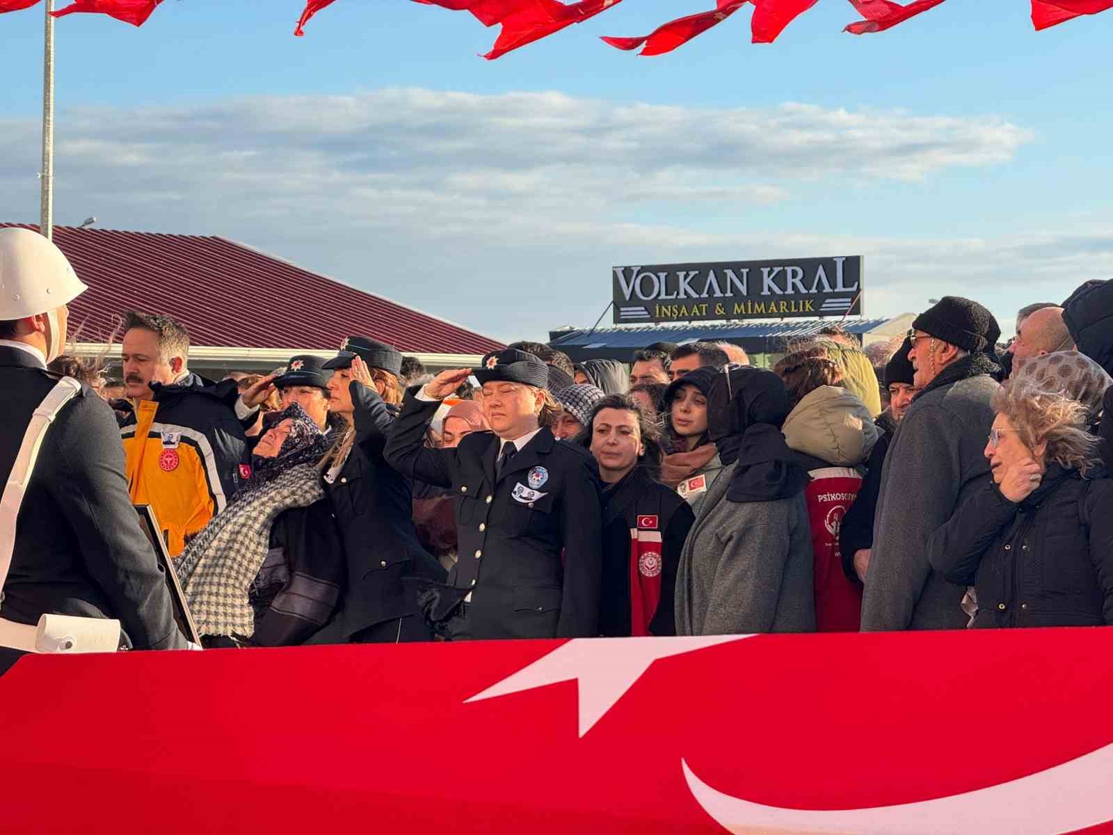 İçişleri Bakanı Ali Yerlikaya: "Kahraman polislerimiz milletimize pusu kuranların tuzaklarını başlarına yıktı"
