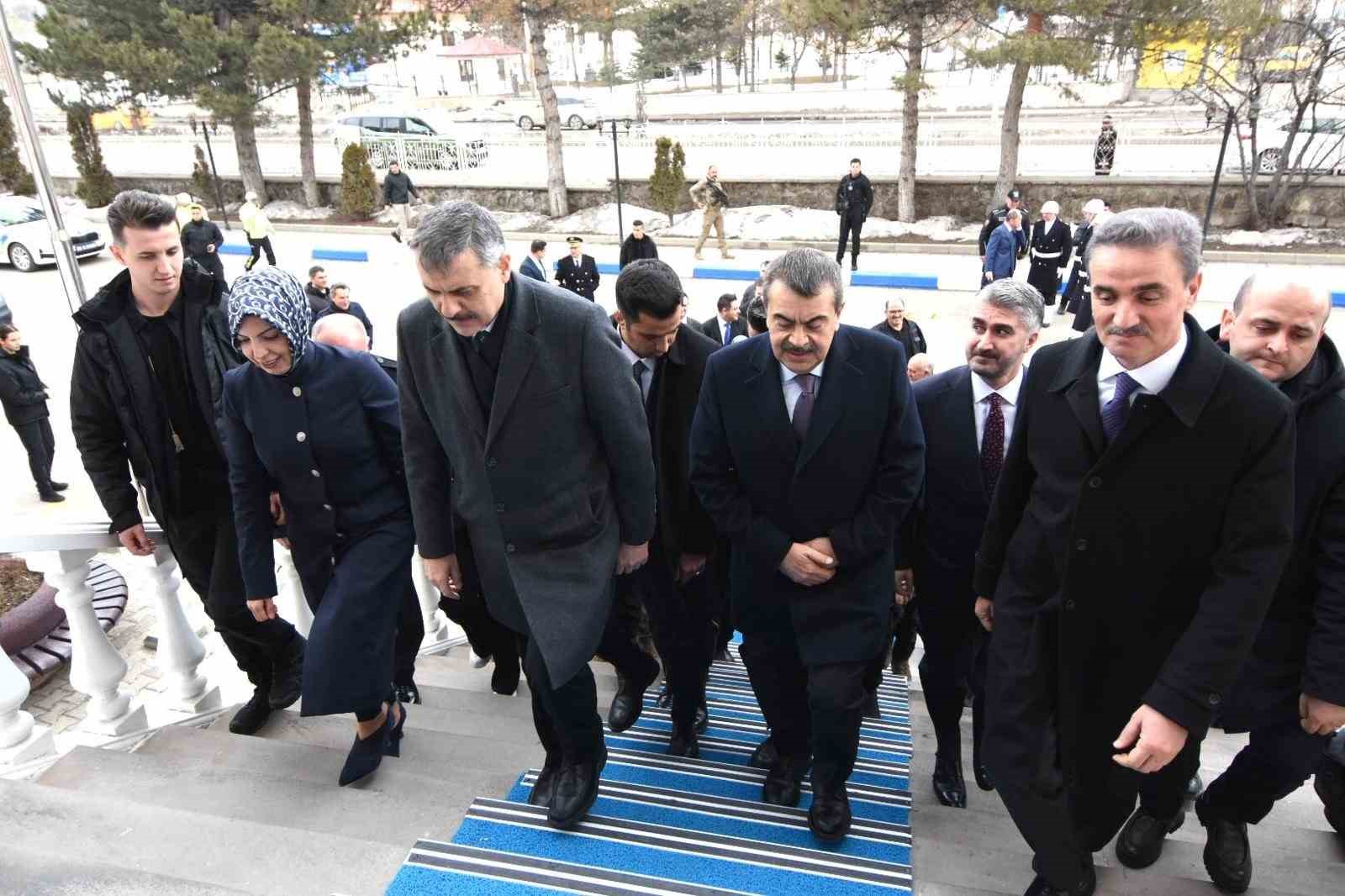 İçişleri Bakanı Çiftçi ve Milli Eğitim Bakanı Tekin Erzurum’da
