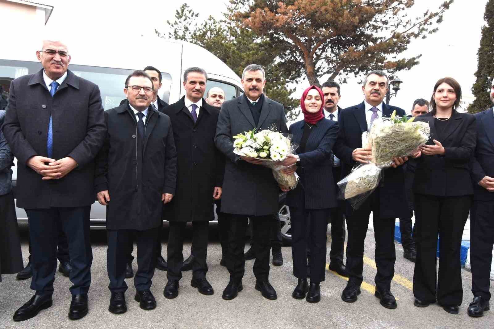 İçişleri Bakanı Çiftçi ve Milli Eğitim Bakanı Tekin Erzurum’da
