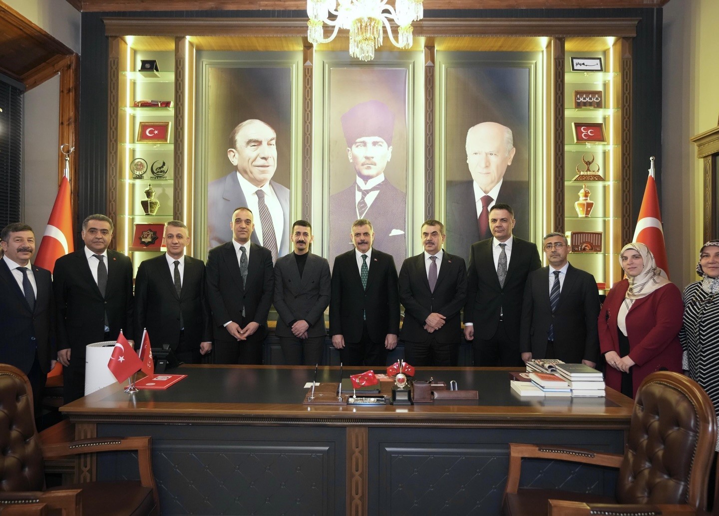 İçişleri Bakanı Çiftçi ve Milli Eğitim Bakanı Tekin’den MHP’ye ziyaret
