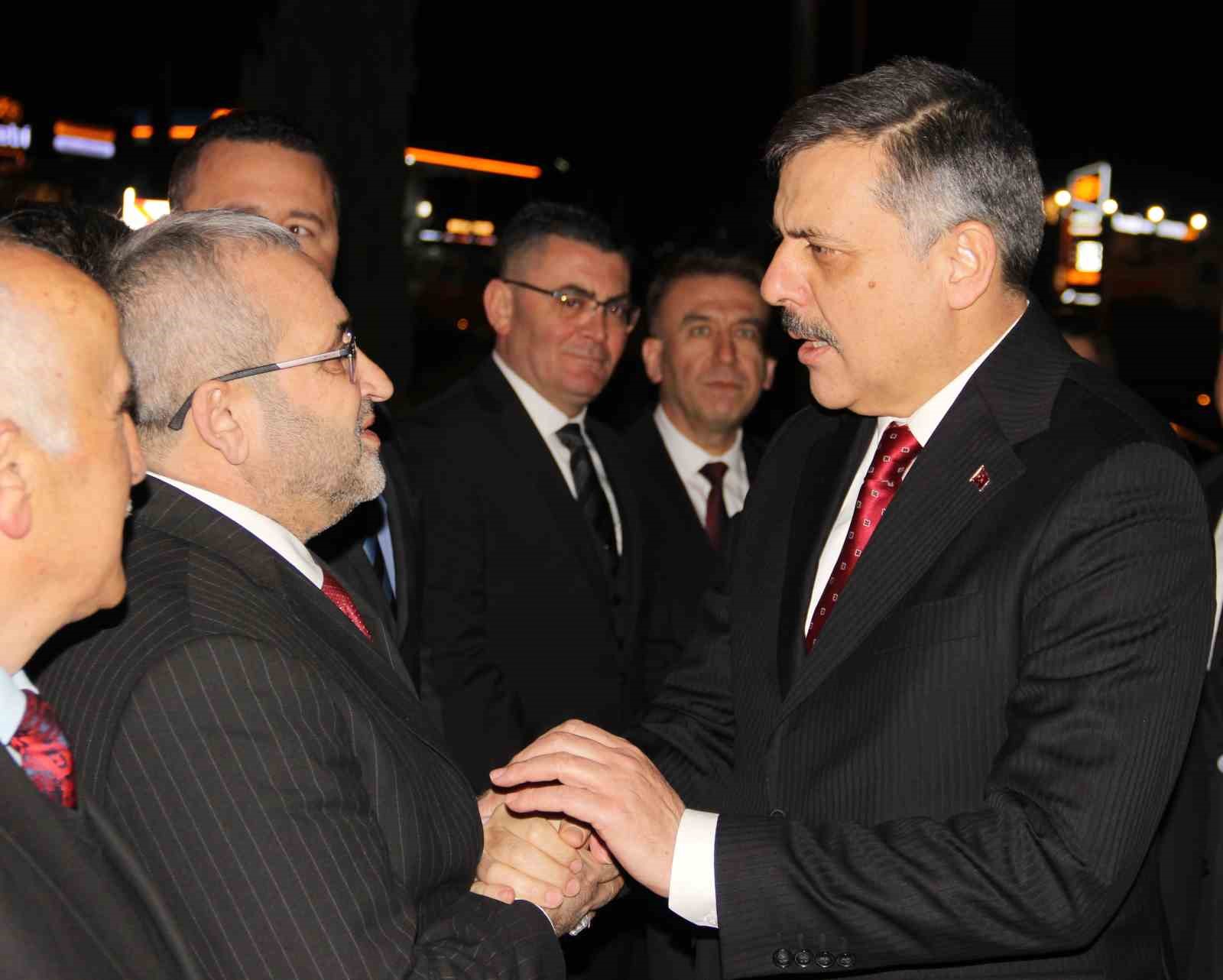 İçişleri Bakanı Mustafa Çiftçi, Çorum’da nikah şahidi oldu
