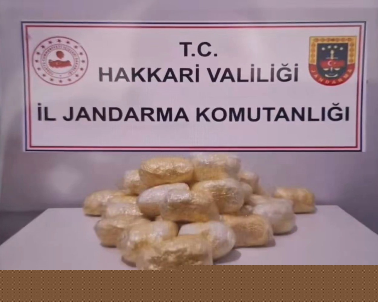 İçişleri Bakanlığı: "Van ve Hakkari’de 320 kilogram uyuşturucu madde ele geçirildi"
