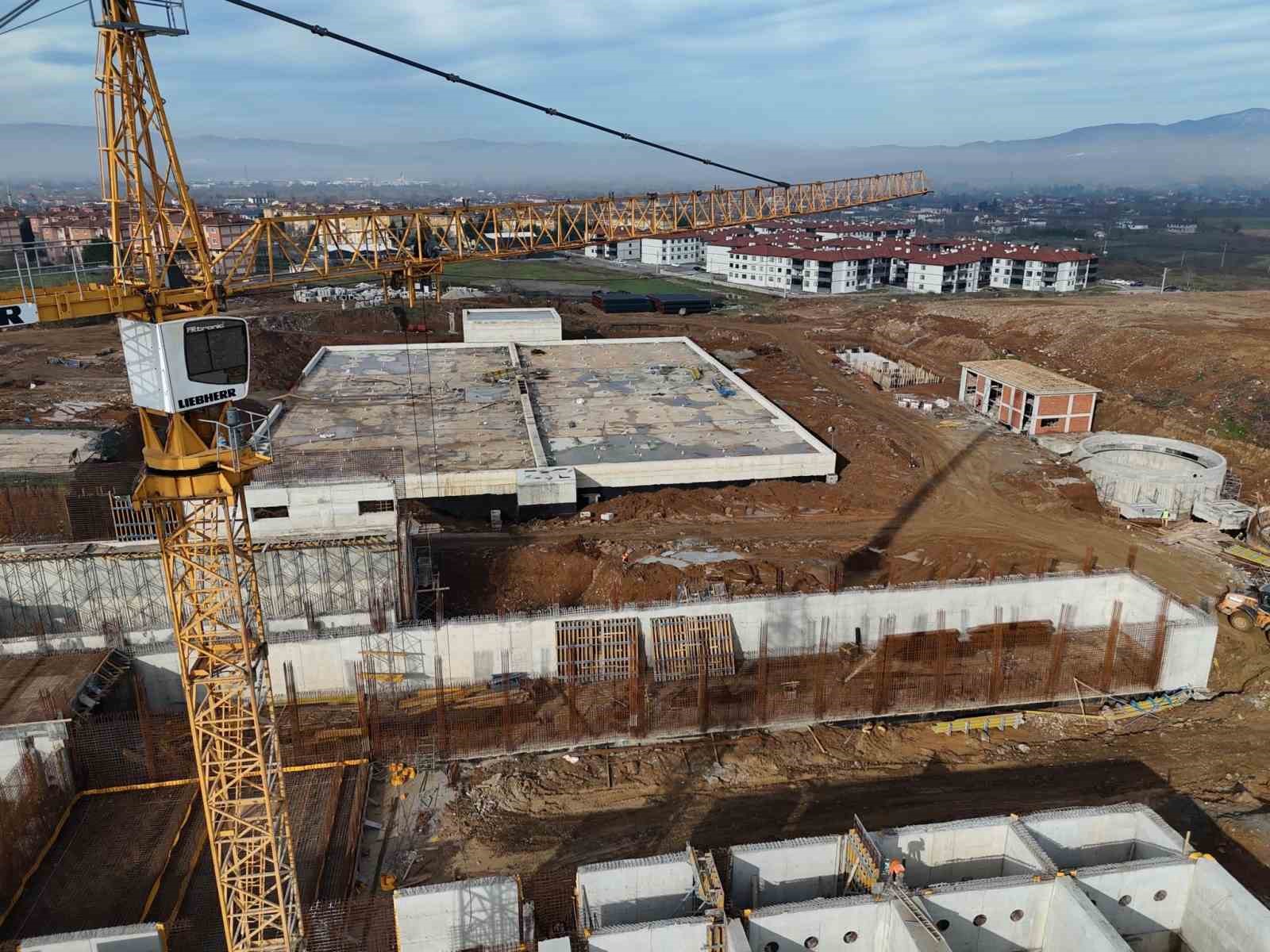 İçme suyu arıtma tesisi hızla yükseliyor
