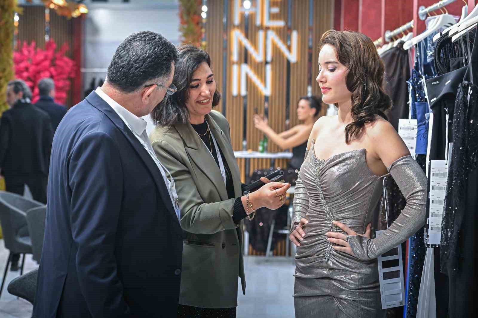 IF Wedding Fashion İzmir’e 71 ülkeden profesyonel ziyaretçi
IF Wedding Fashion İzmir’e 71 ülkeden profesyonel ziyaretçi