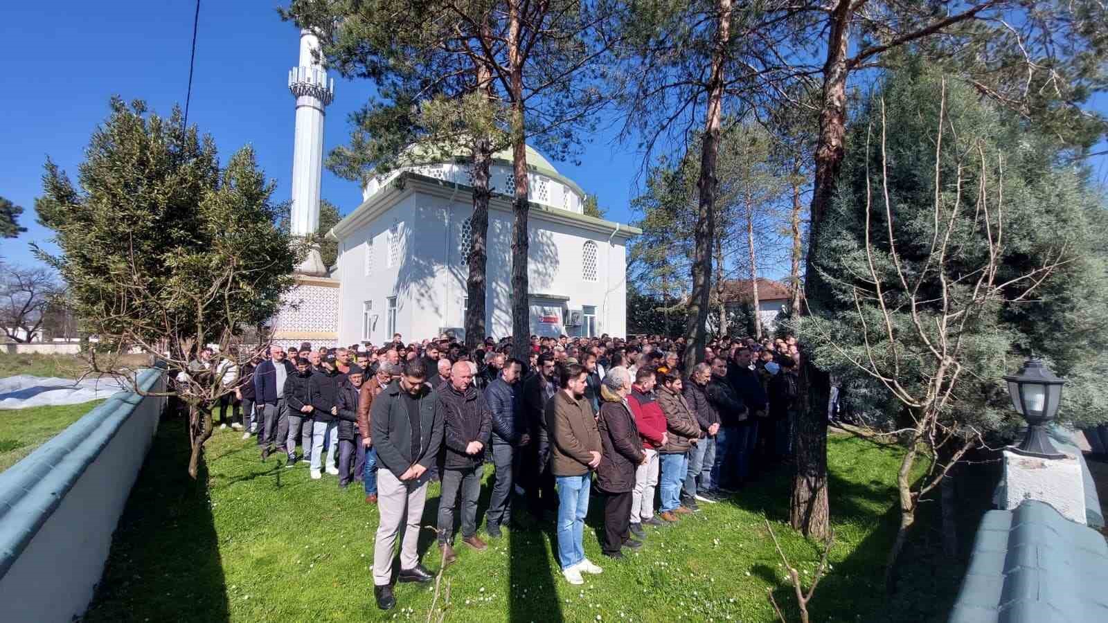 İftar vakti kazada hayatını kaybeden genç son yolculuğuna uğurlandı
