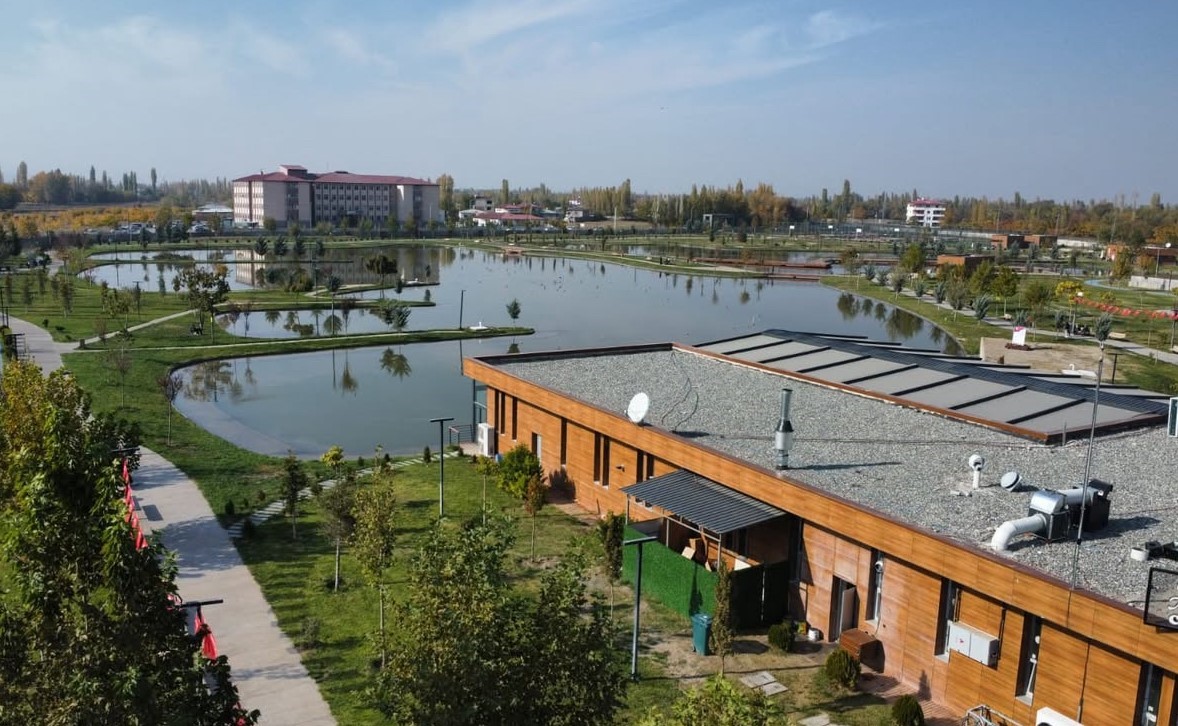 Iğdır Millet Bahçesi tanıtım filminde kıraathane ve mescit detayı yer almadı
