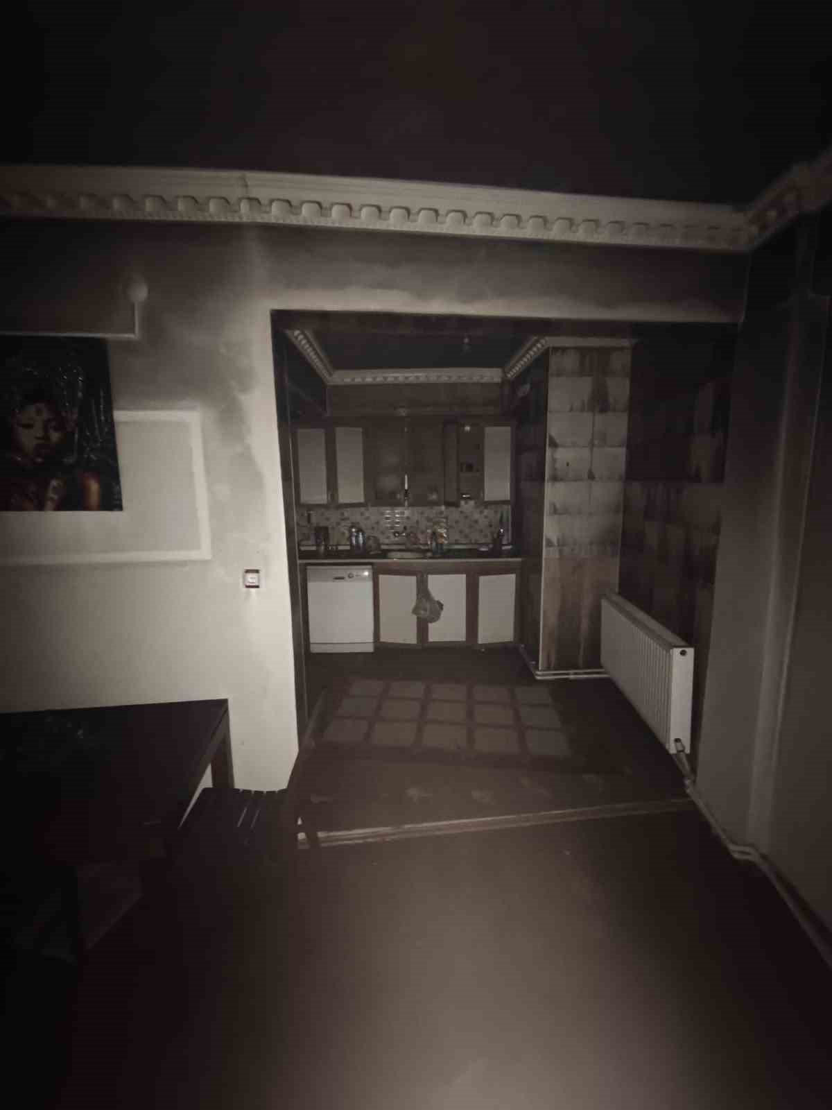 Iğdır’da günlük kiralık dairede yangın
