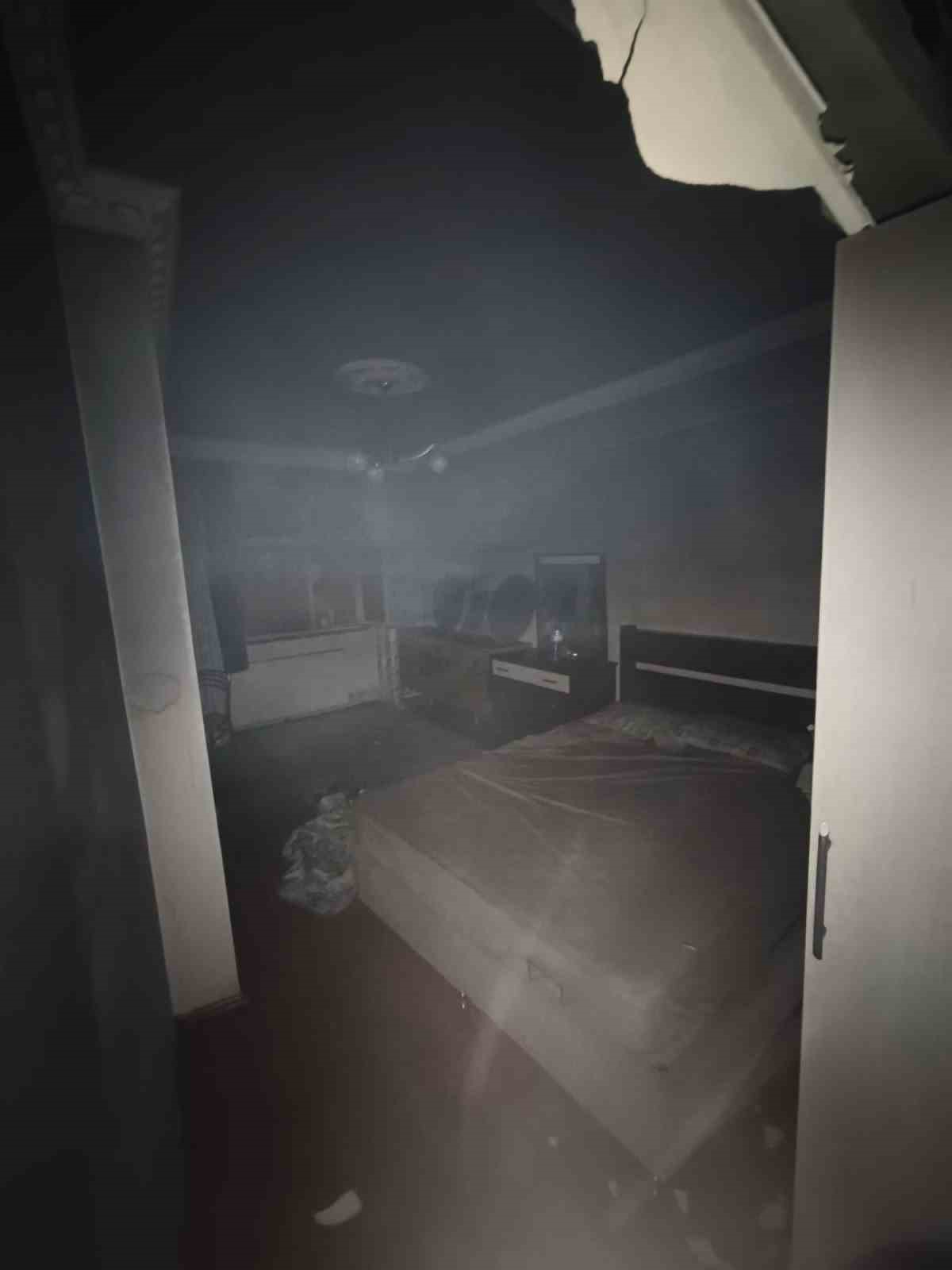 Iğdır’da günlük kiralık dairede yangın
