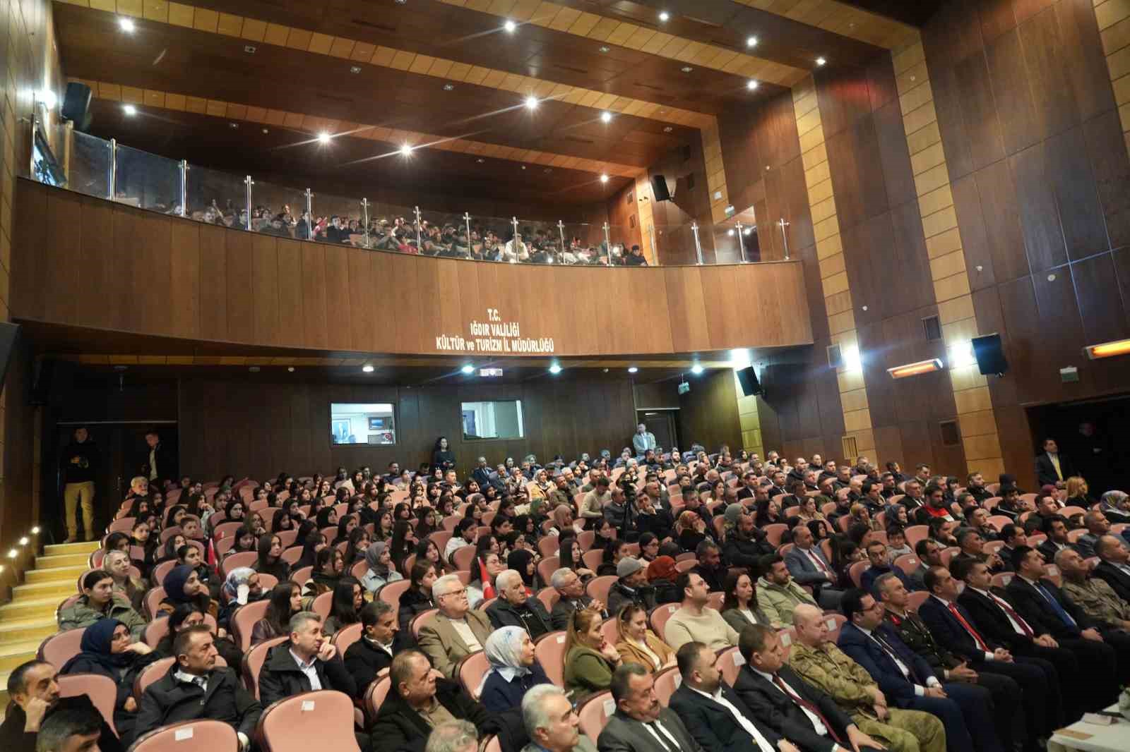 Iğdır’da İstiklal Marşı’nın kabulünün 105. yılı törenle anıldı
