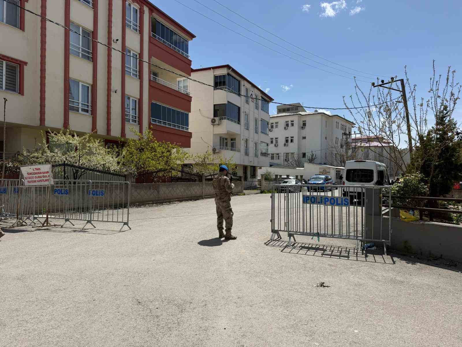 Iğdır’da kavgada gözaltına alınan 21 şüpheli adliyeye sevk edildi
