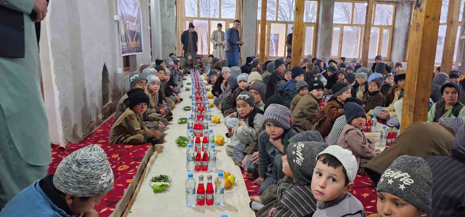 İhlas Vakfı Ramazan ayında yurt içi ve yurt dışı yardım faaliyetlerini sürdürüyor
İhlas Vakfı Ramazan ayında yurt içi ve yurt dışı yardım faaliyetlerini sürdürüyor