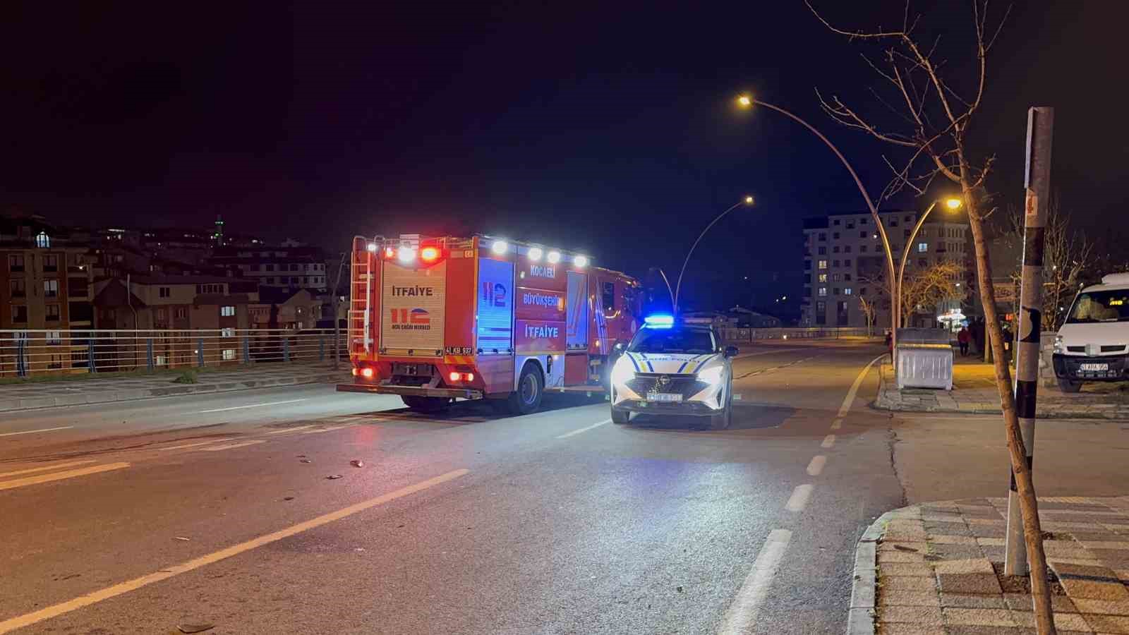 İki otomobilin çarpıştığı kaza maddi hasarla atlatıldı
