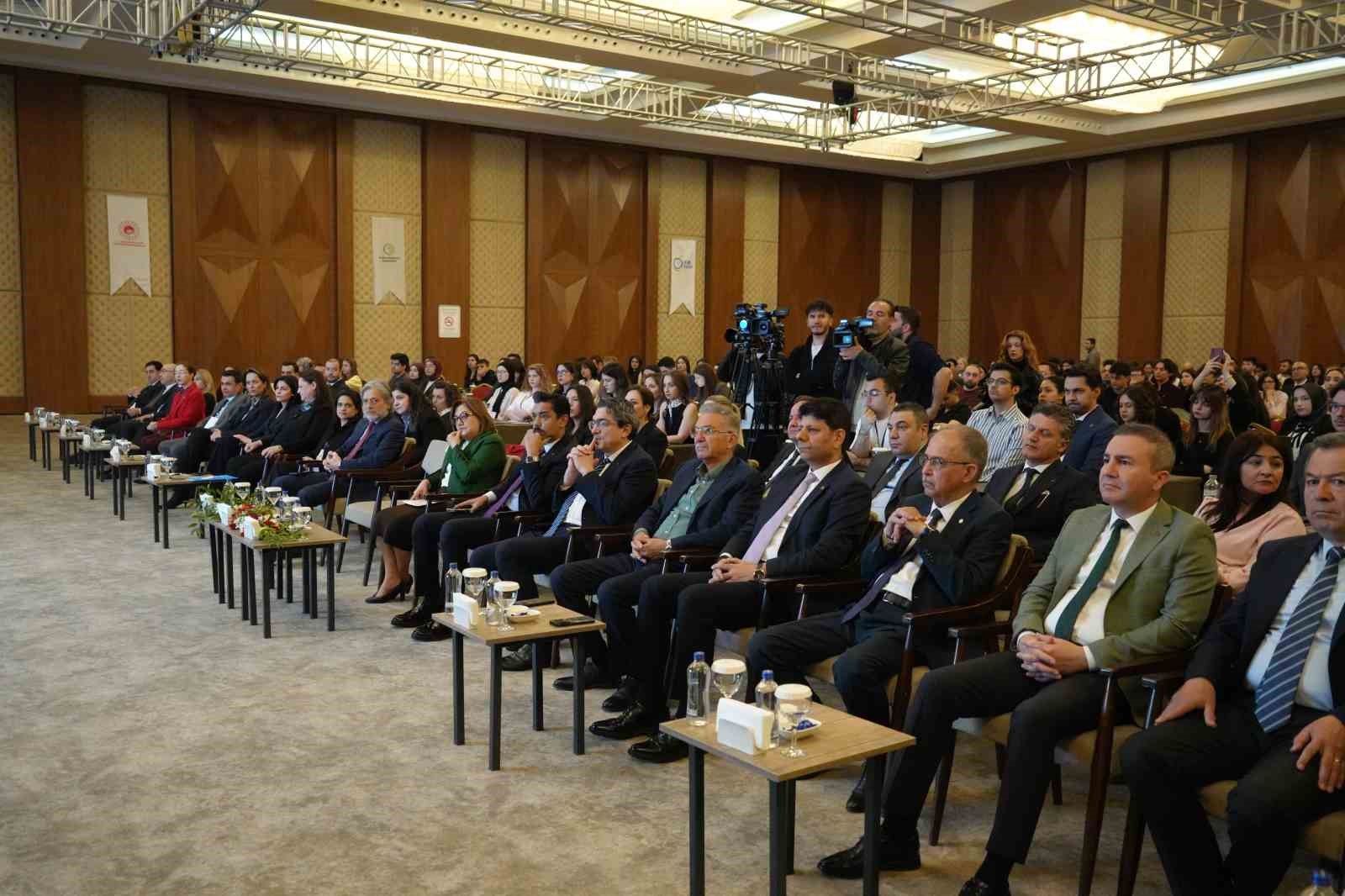 İklim Elçileri Gaziantep’te buluştu
İklim Elçileri Gaziantep’te buluştu