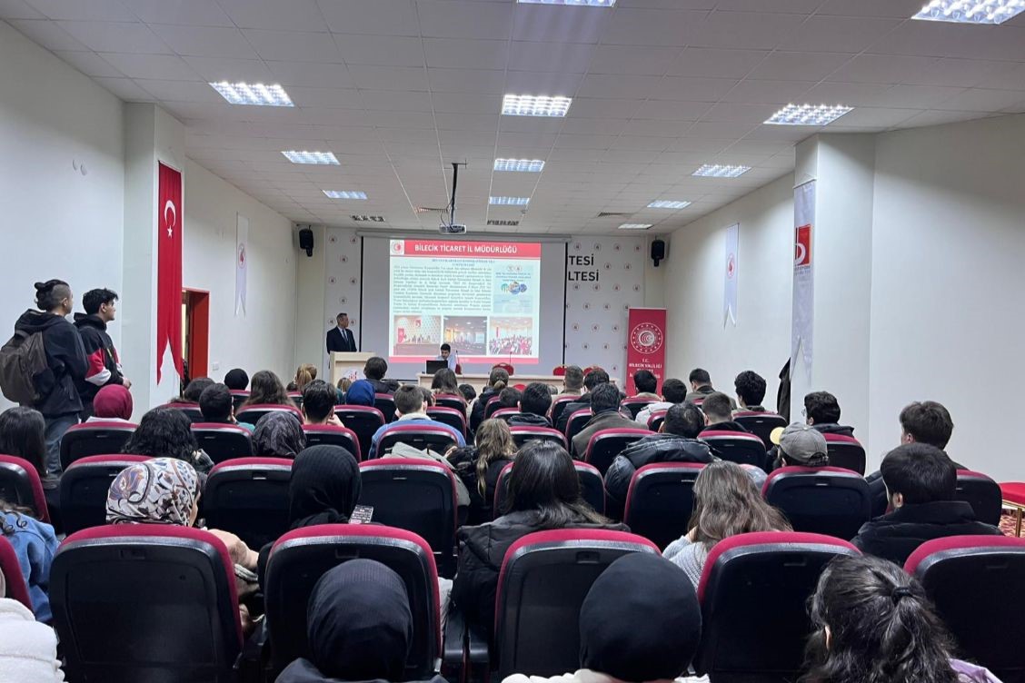 İktisadi ve İdari Bilimleri Fakültesinde kariyer etkinliği gerçekleştirildi
