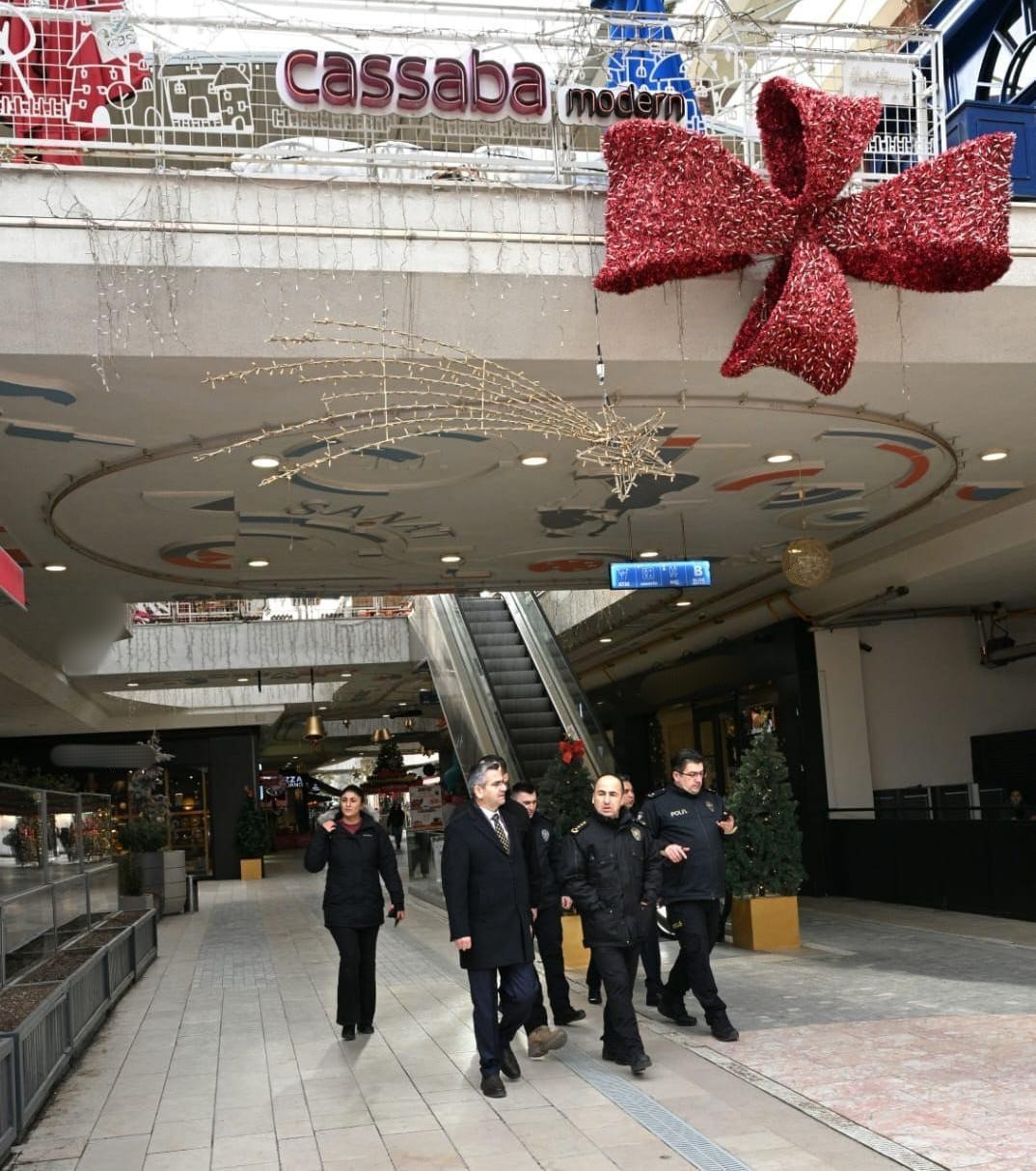 İl Emniyet Müdürü Yılmaz, yılbaşı tedbirlerini denetledi
