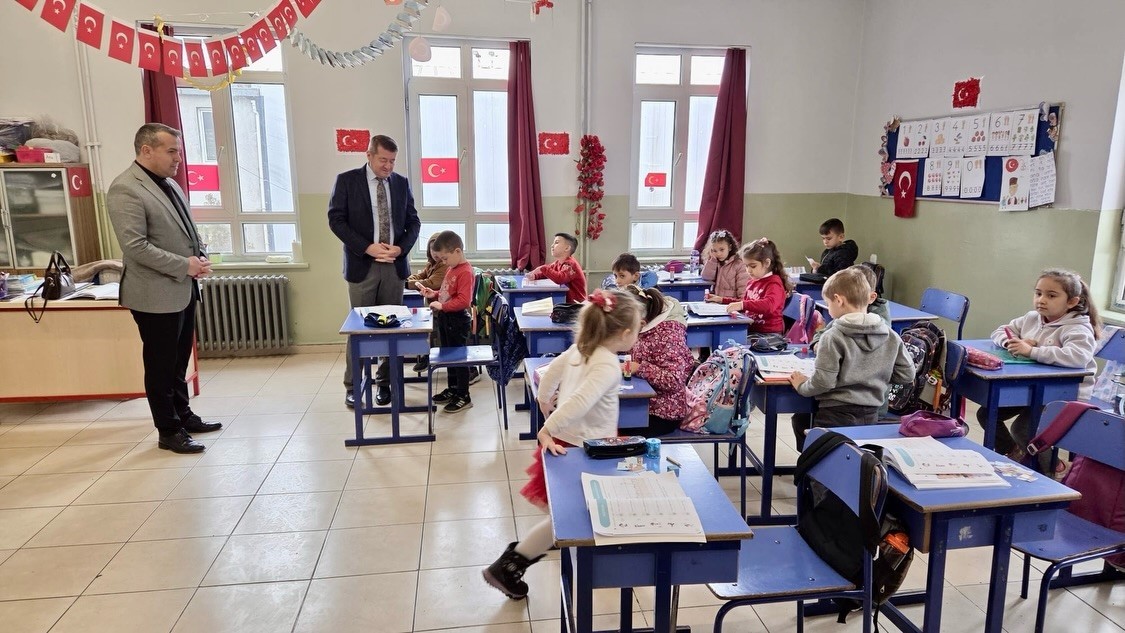 İl Millî Eğitim Müdürü Şimşek eğitim çalışmalarını yerinde inceledi
