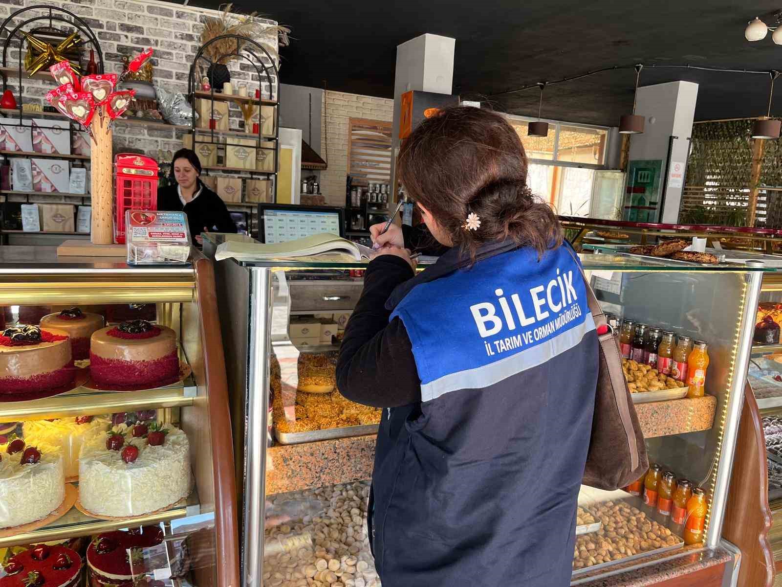 İl Müdürü Ayvalık bizzat gıda denetimlerine katıldı
