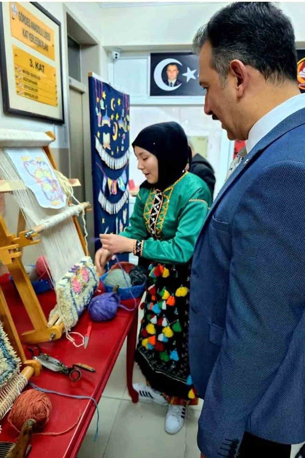 İl Müdürü Uğurelli öğrencilerle iftar sofrasında buluştu
