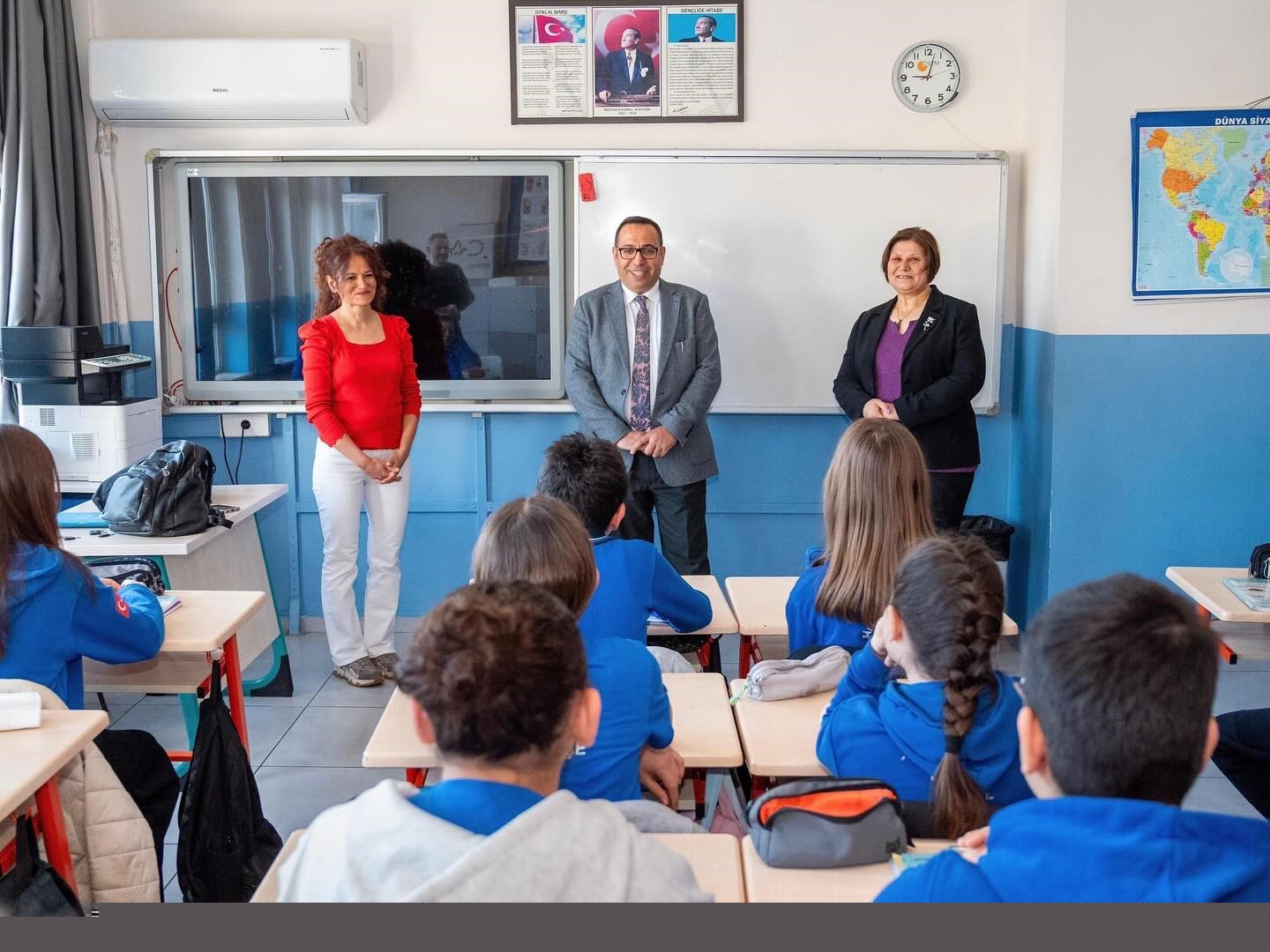İlçe Milli Eğitim Müdürü Keleş, Şâhidi Ortaokulu’nda öğrenci ve öğretmenlerle buluştu
