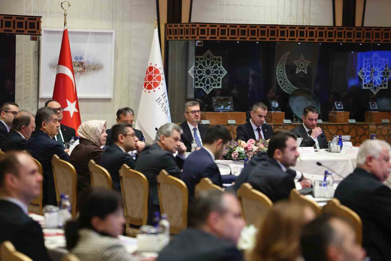 İletişim Başkanı Duran: "Kamu diplomasisi iletişimin silah gibi kullanıldığı bir çağda çok kritik"
