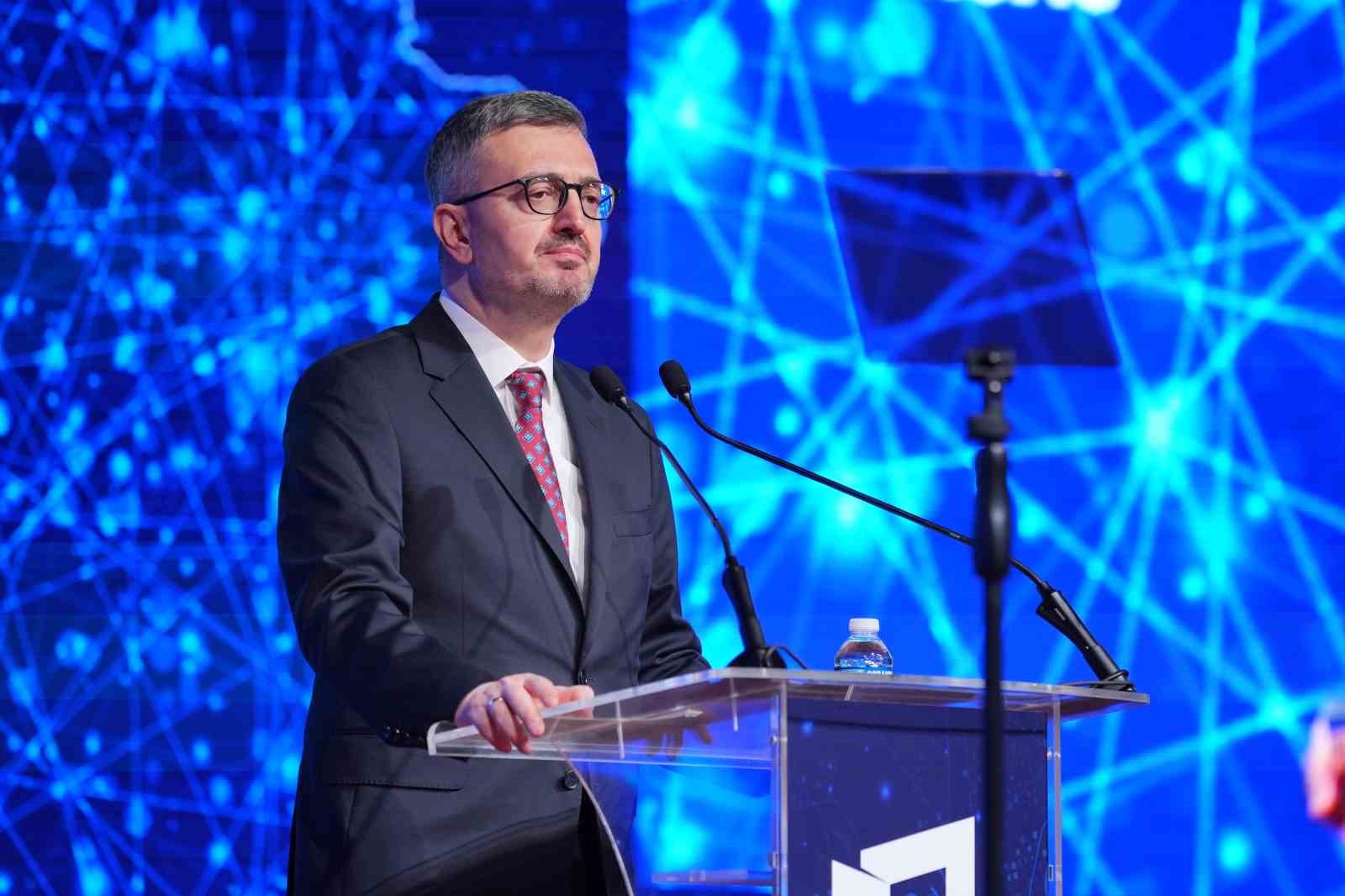 İletişim Başkanı Duran’dan yapay zekada insani değerler vurgusu
