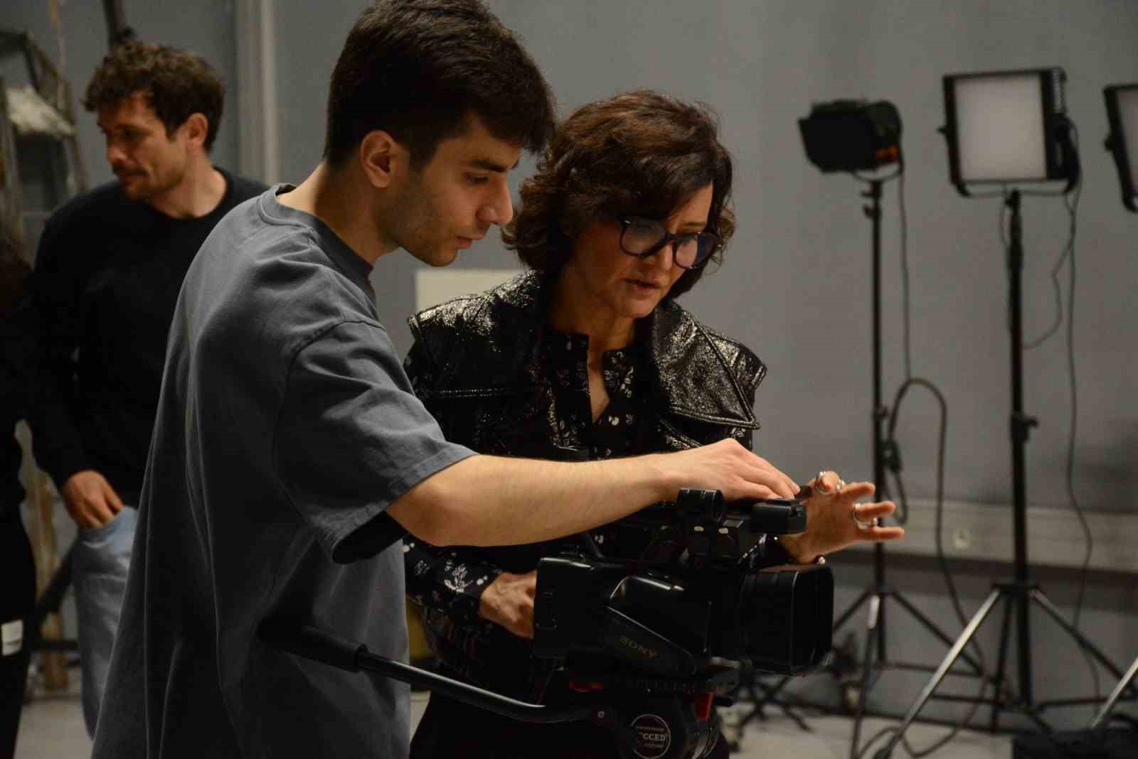 İletişim Buluşmaları’nda Yönetmen İncekol öğrencilerle bir araya geldi
