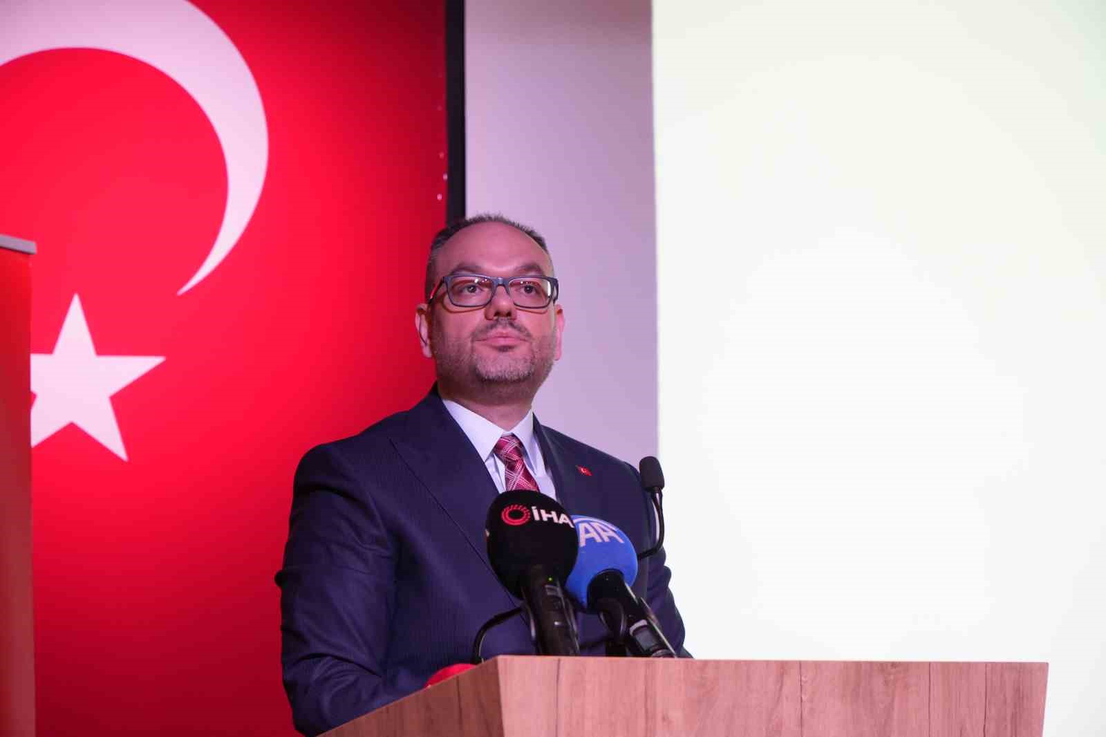 ’İletişimin Yeni Yüzyılı’ eğitim programı Gaziantep’te düzenlendi
’İletişimin Yeni Yüzyılı’ eğitim programı Gaziantep’te düzenlendi