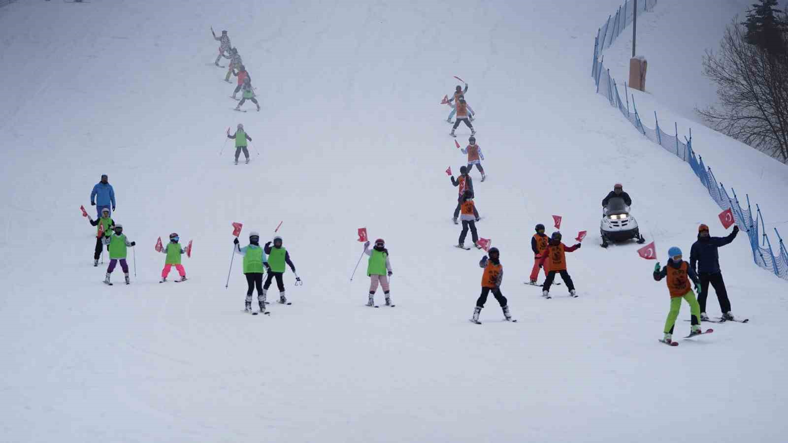 Ilgaz Dağı’nda Sevgililer Günü’nde düzenlenen festival yoğun ilgi gördü
