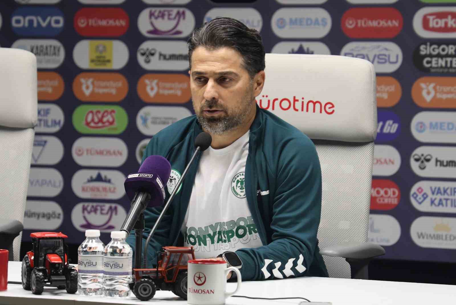 İlhan Palut: "Bir takım kazansaydı bu Konyaspor olabilirdi"

