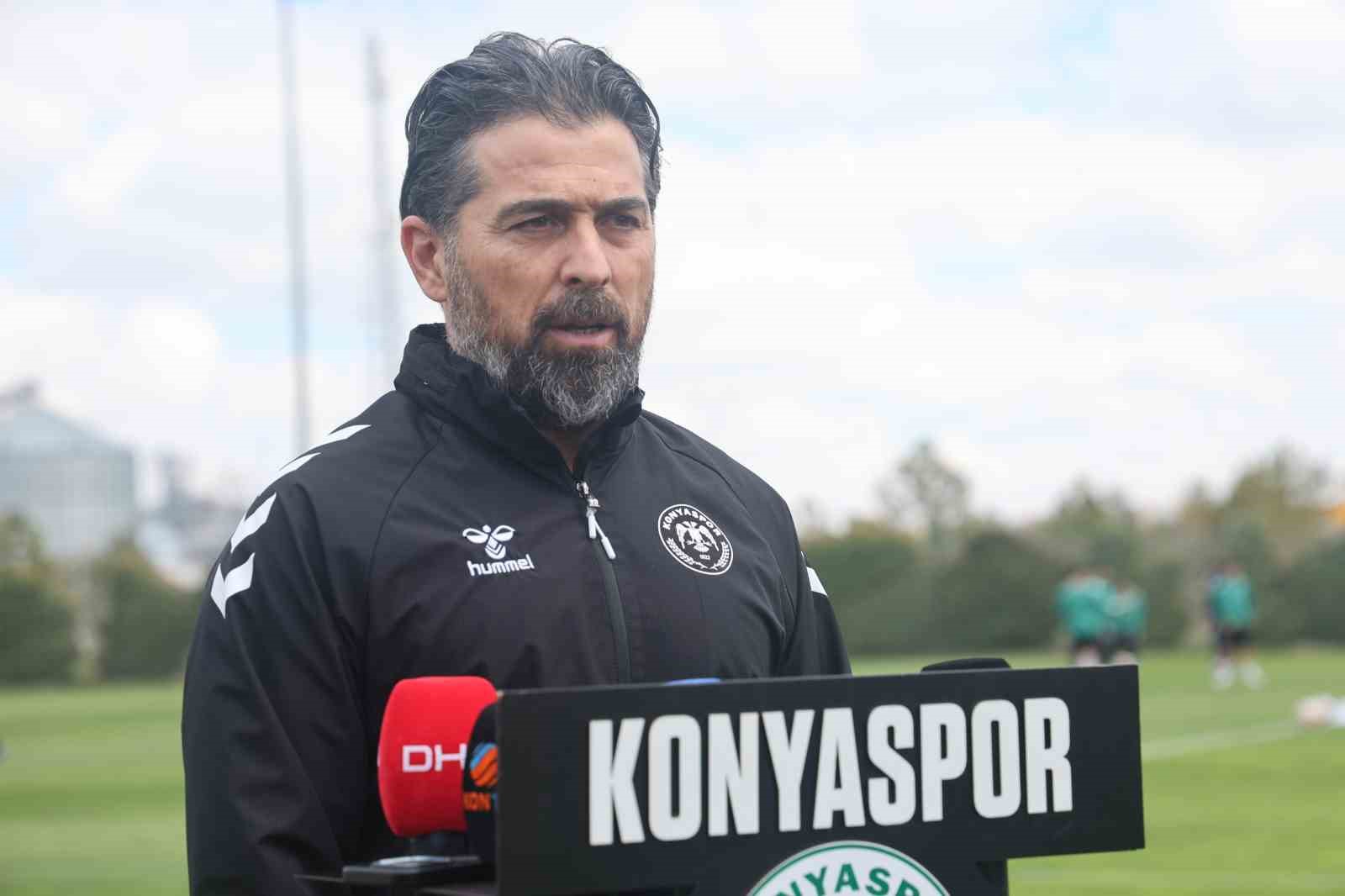 İlhan Palut: "Her maç önemli her puan önemli"
