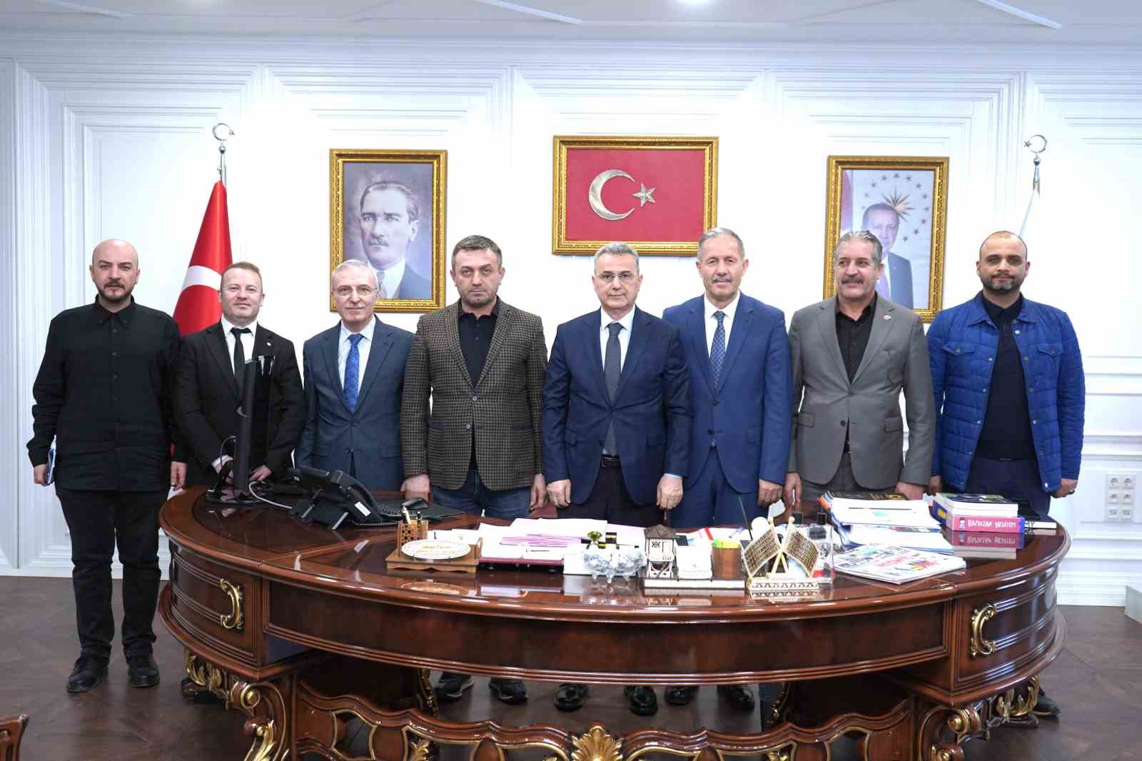 İlkadım Belediyesi’nde en düşük maaş 45 bin TL oldu
